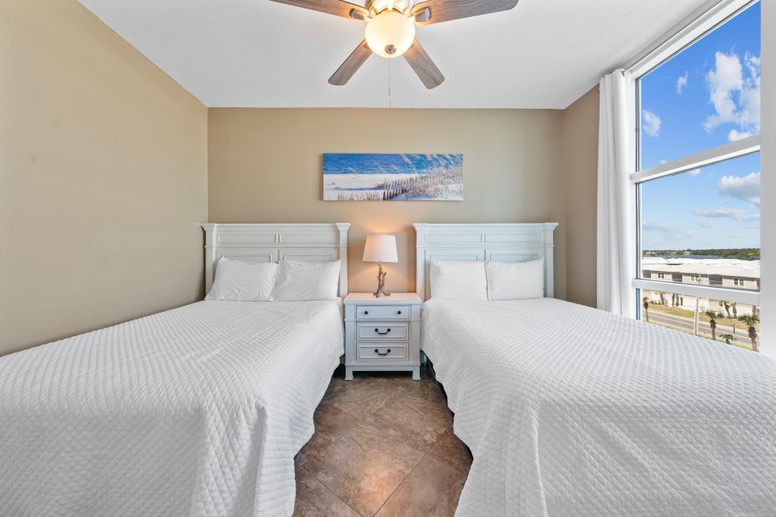 22 Crystal Shores West 108 Bedroom 3