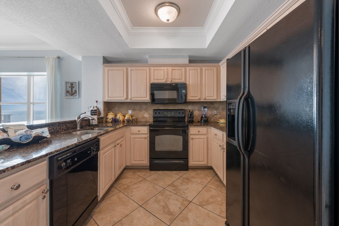 12 Crystal Shores West 208 Kitchen