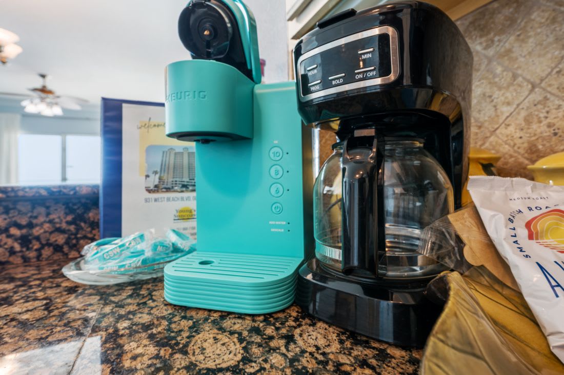 14 Crystal Shores West 208 Kitchen