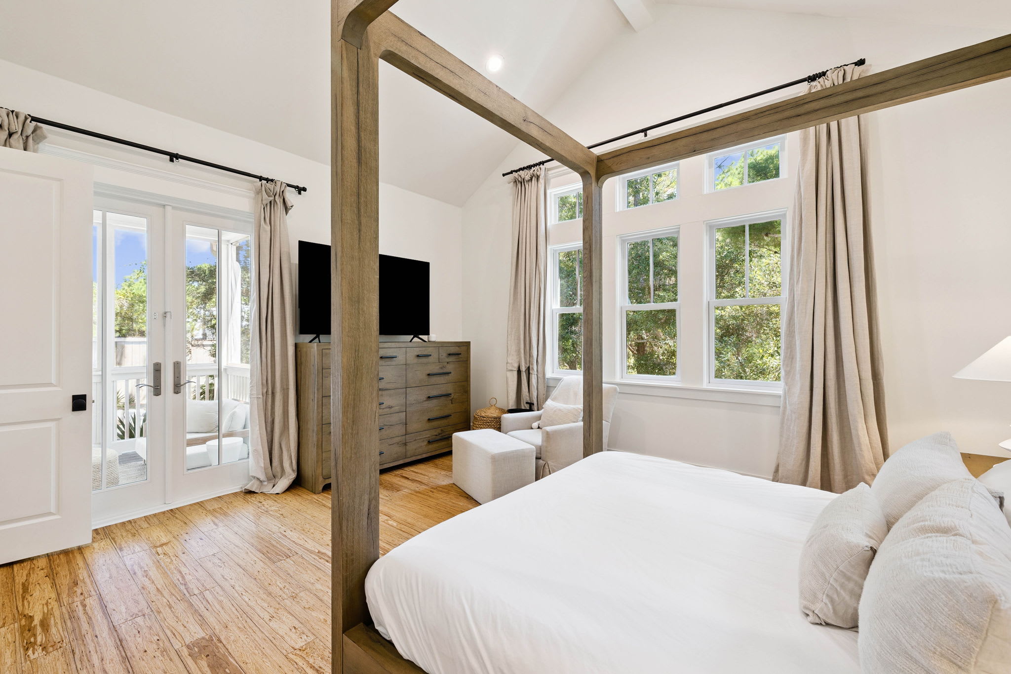 Primary King Suite - Offering a Flat-Screen TV & Access to Porch