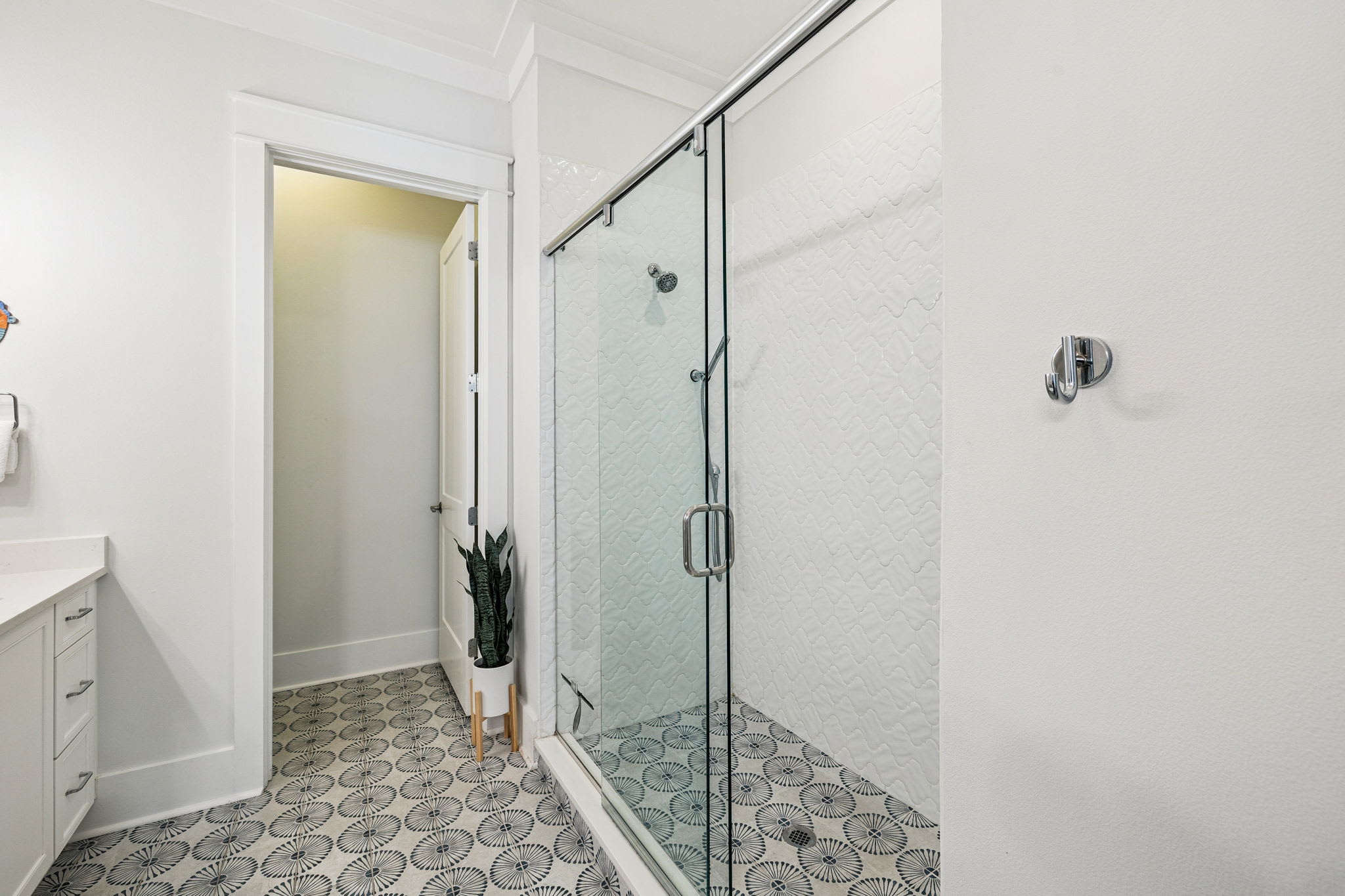 Primary King En-Suite - Walk-In Shower