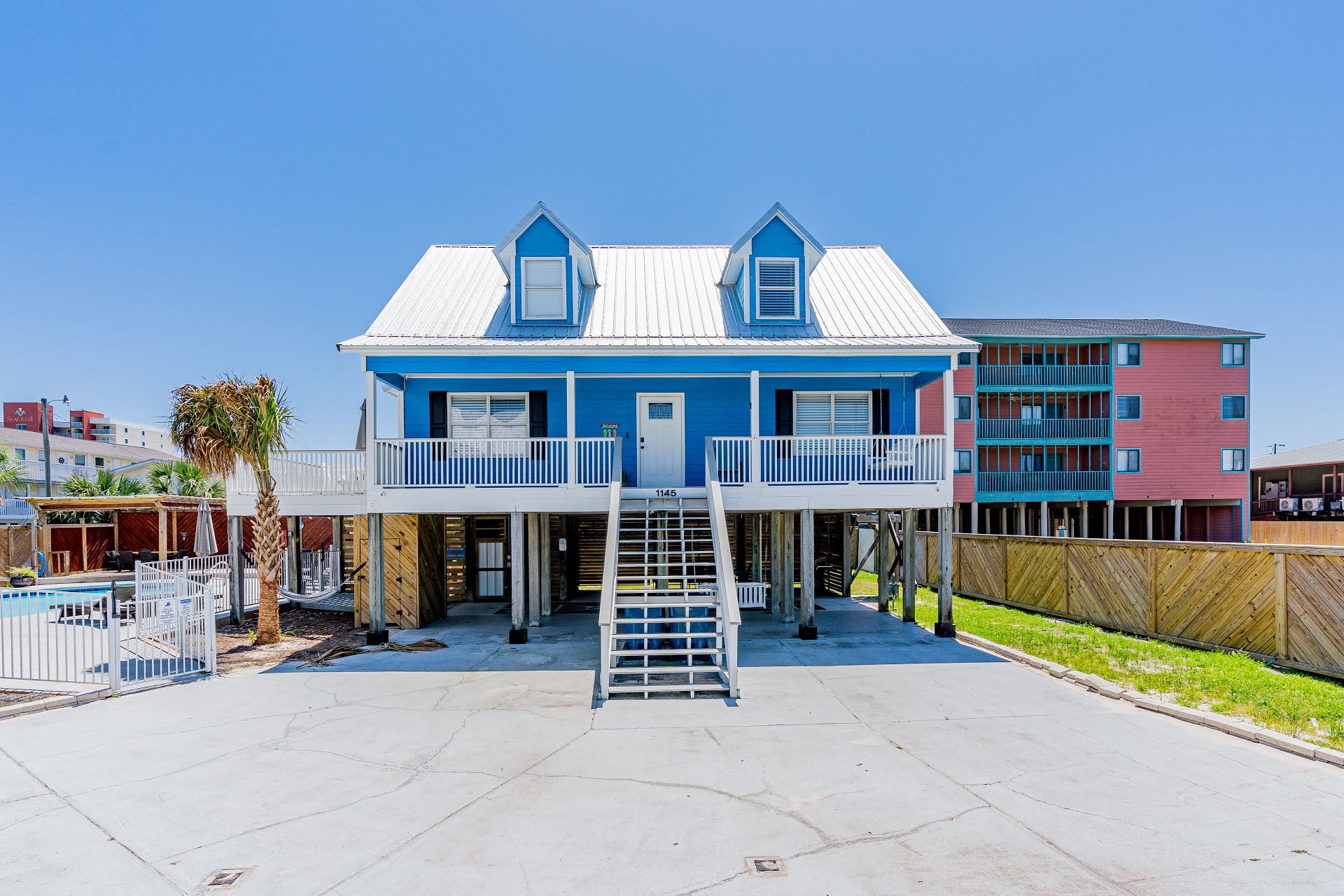 Blue Lagoon Front Exterior
