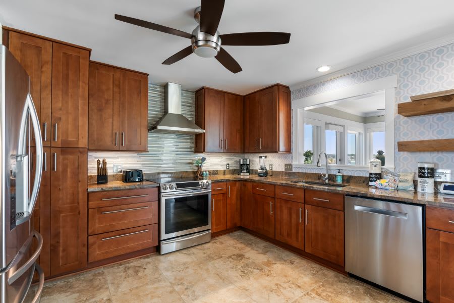 Laguna Beach Daze Kitchen