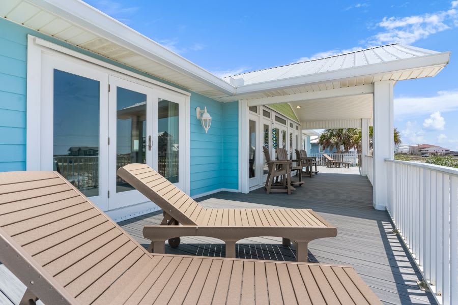 Laguna Beach Daze Primary Bedroom Deck Access