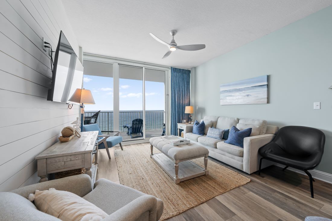 1 Lighthouse 1709 Living Room