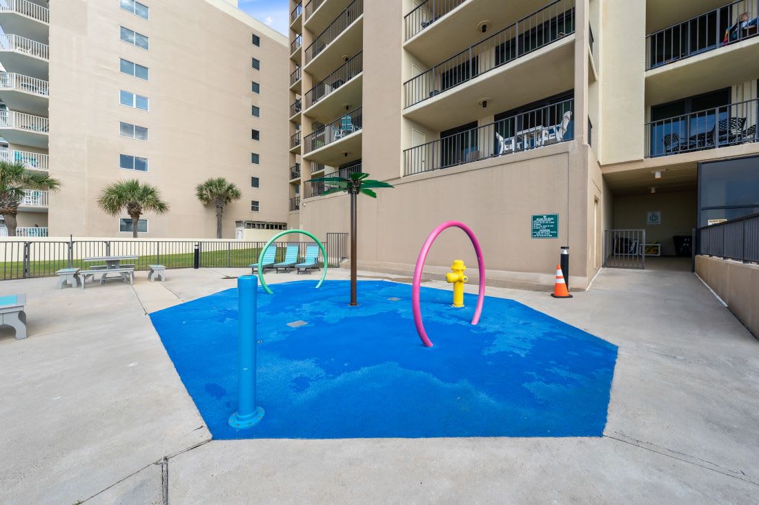 5 Phoenix I Kids Splash Pad