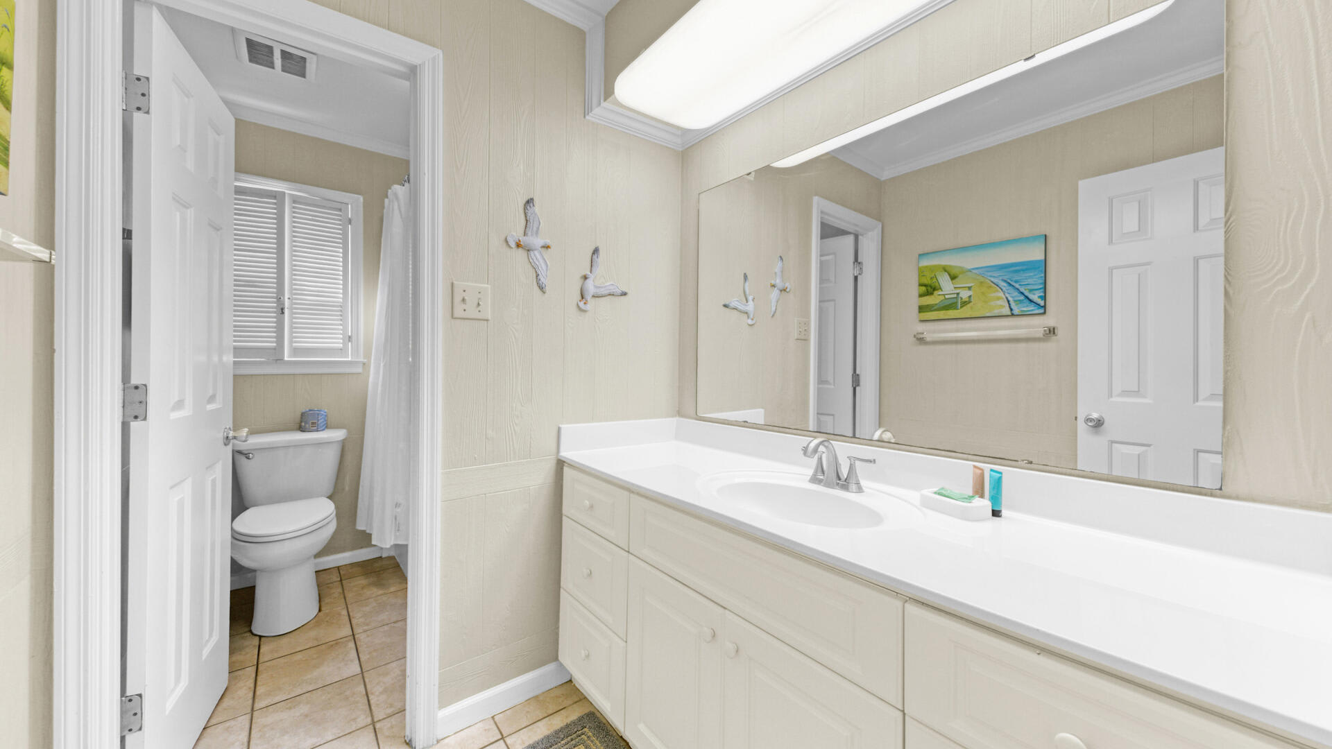 2nd Floor Hallway Bathroom