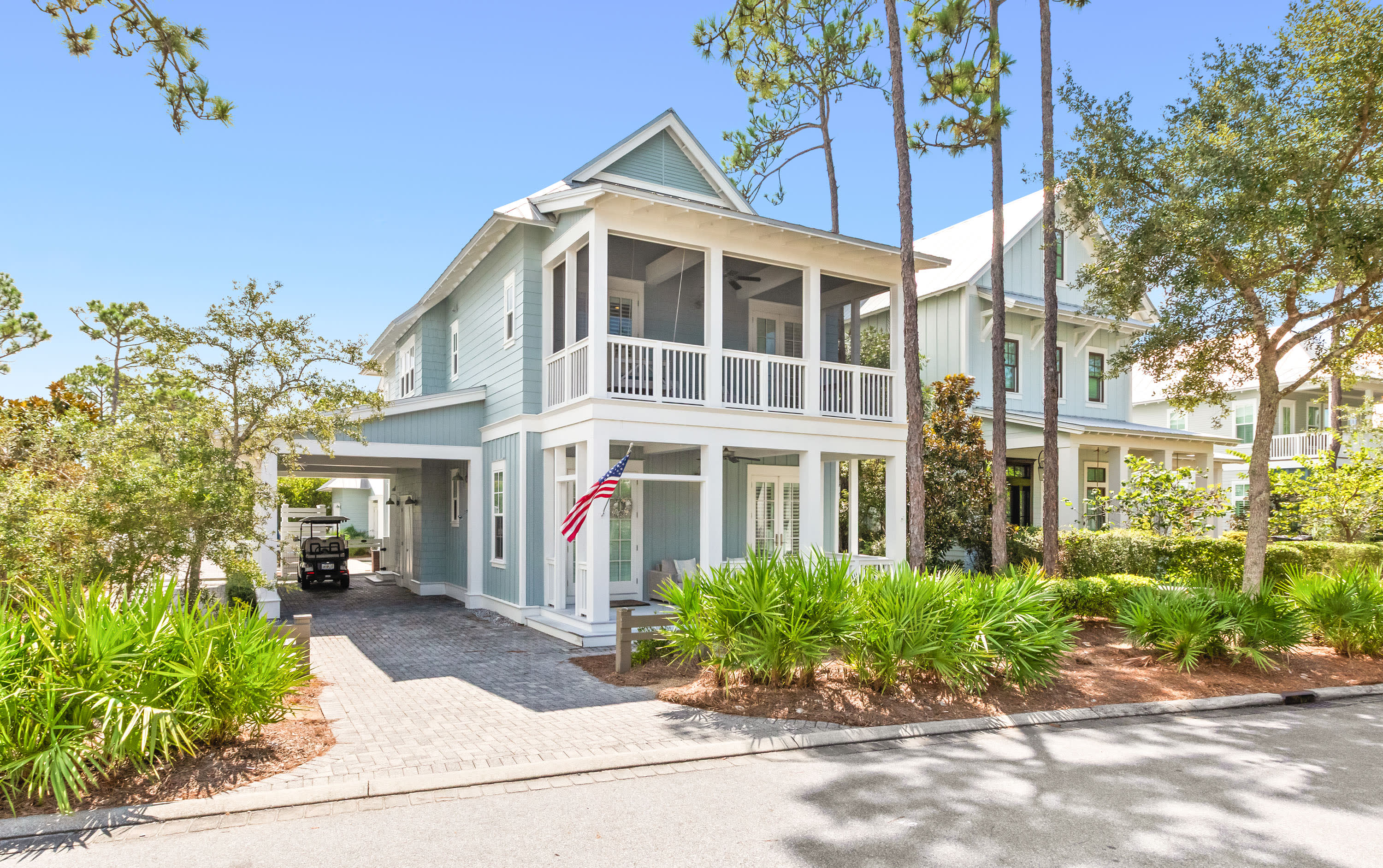 Driveway parking for 4 vehicles available