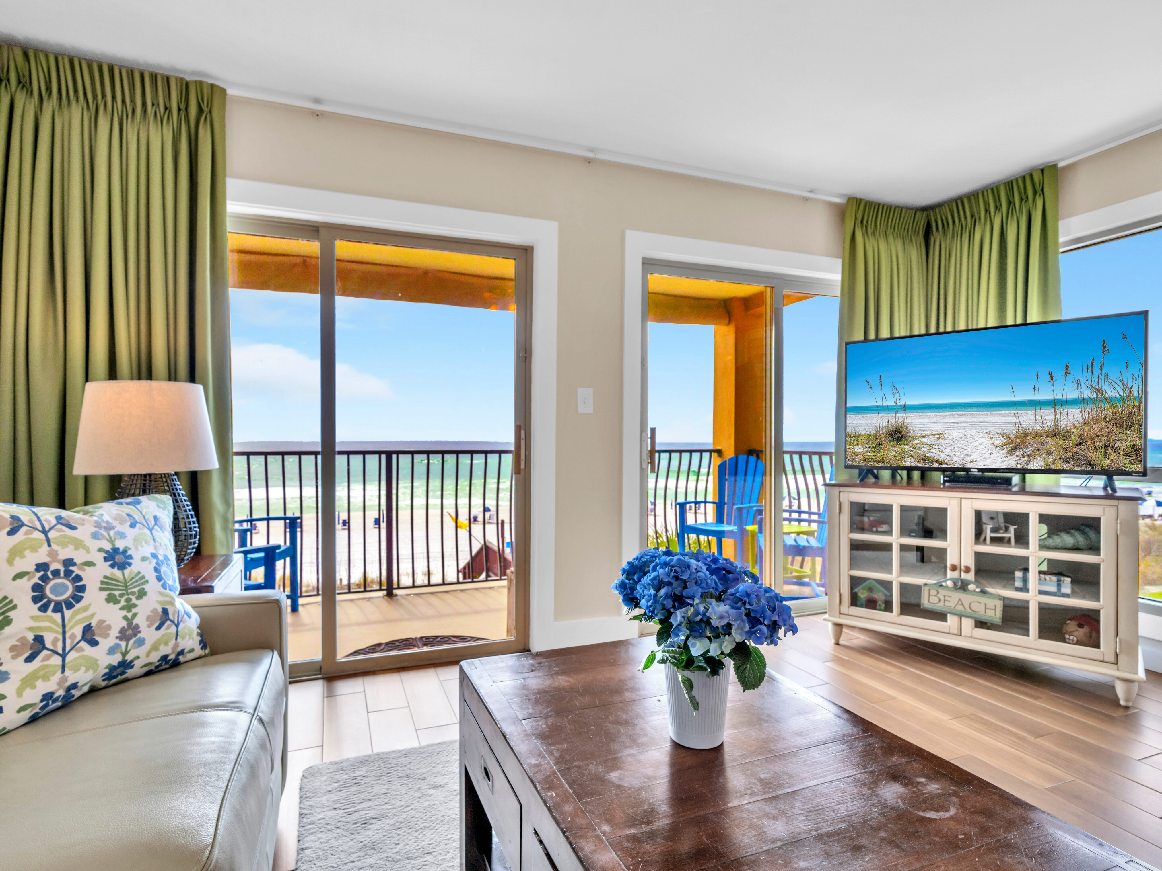 Coral_Reef_Club_2_7032