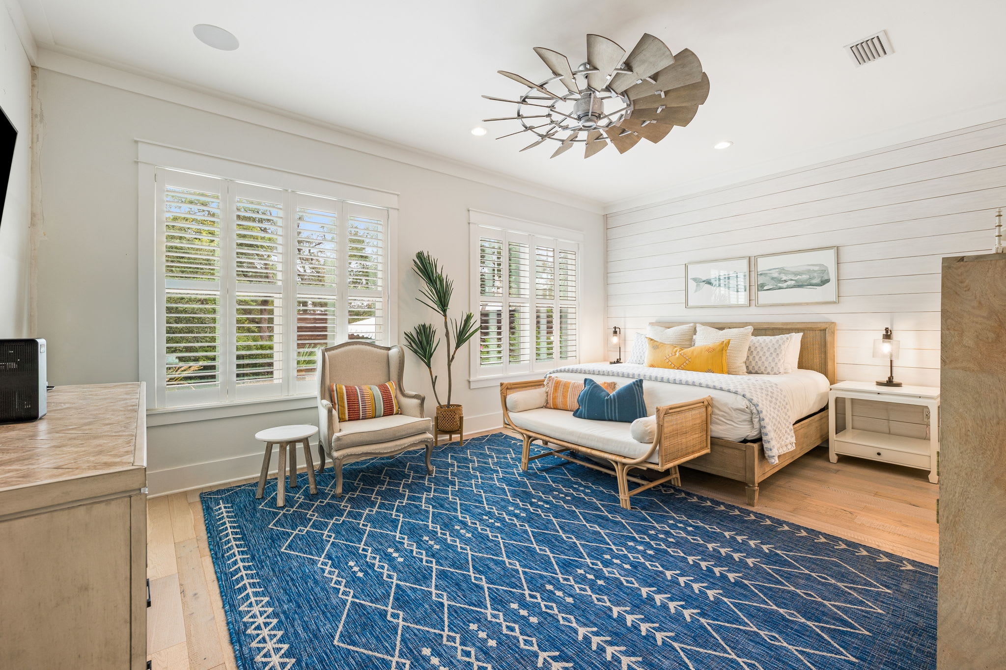 1st Floor - Primary King Suite