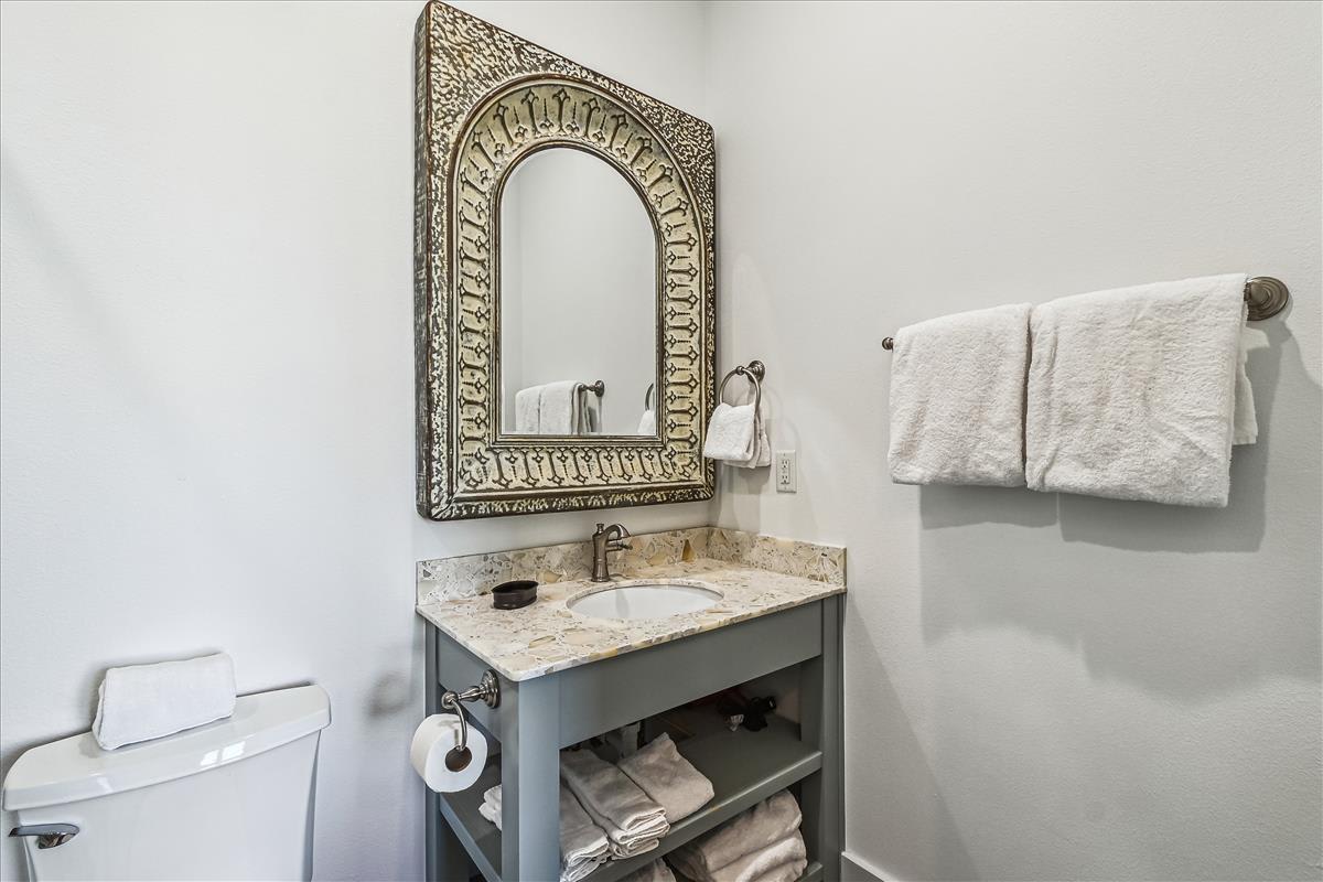 3rd Floor Bunk Room - En-Suite