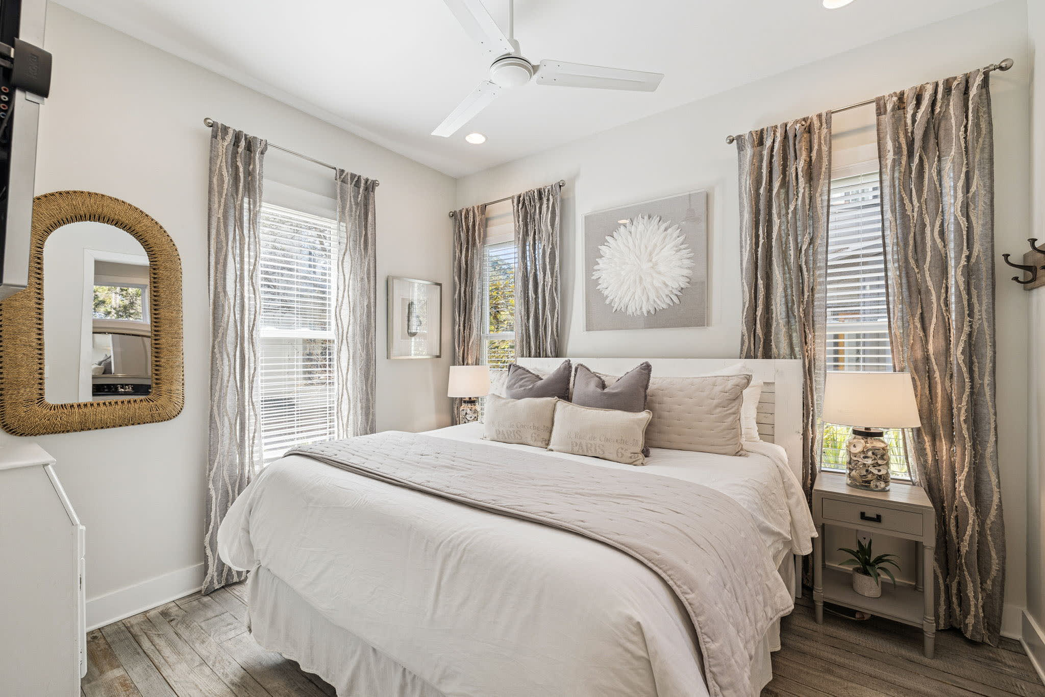 1st Floor - Primary King Suite