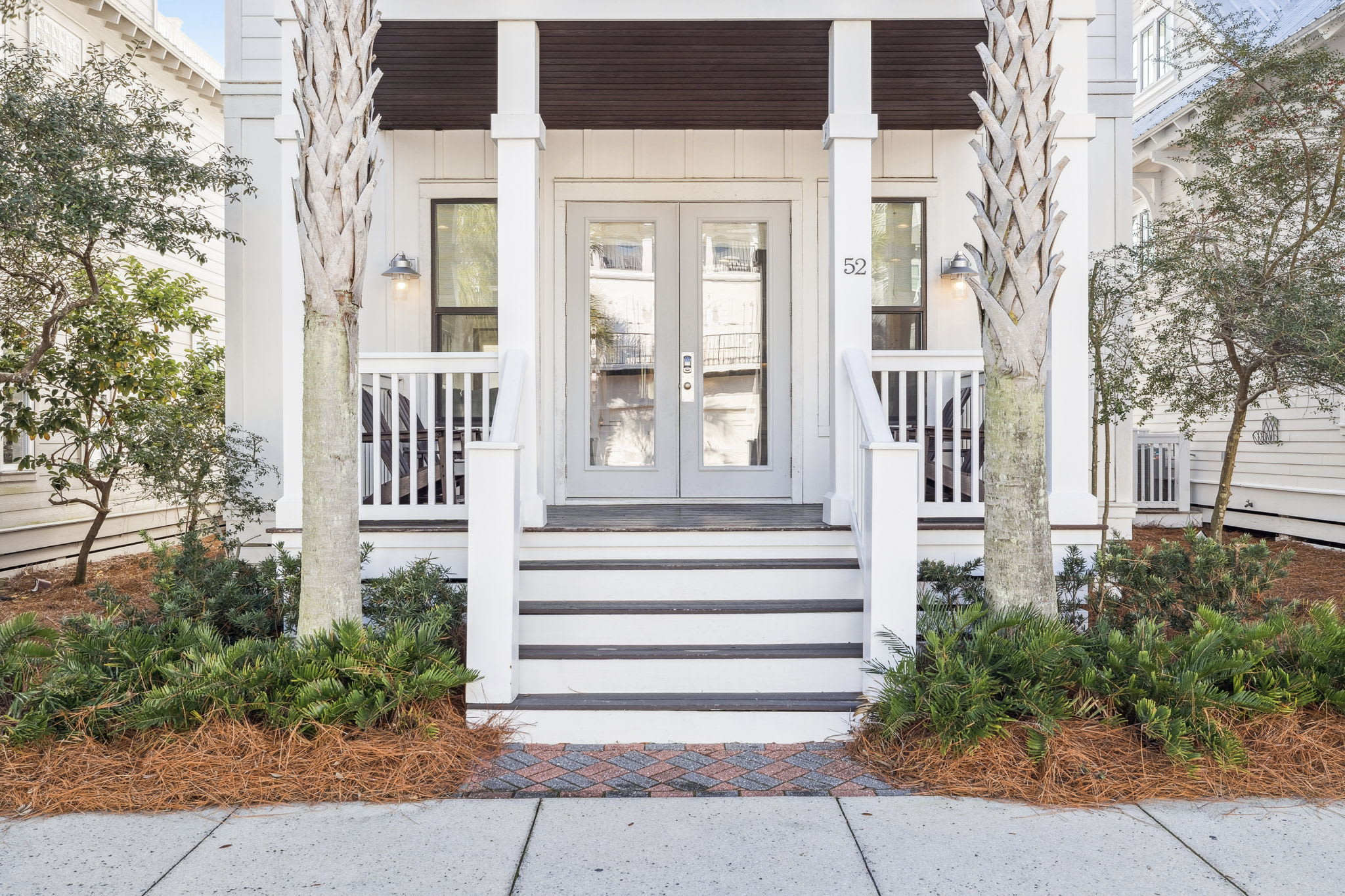 Inviting Front Porch - Perfect for Morning Coffee