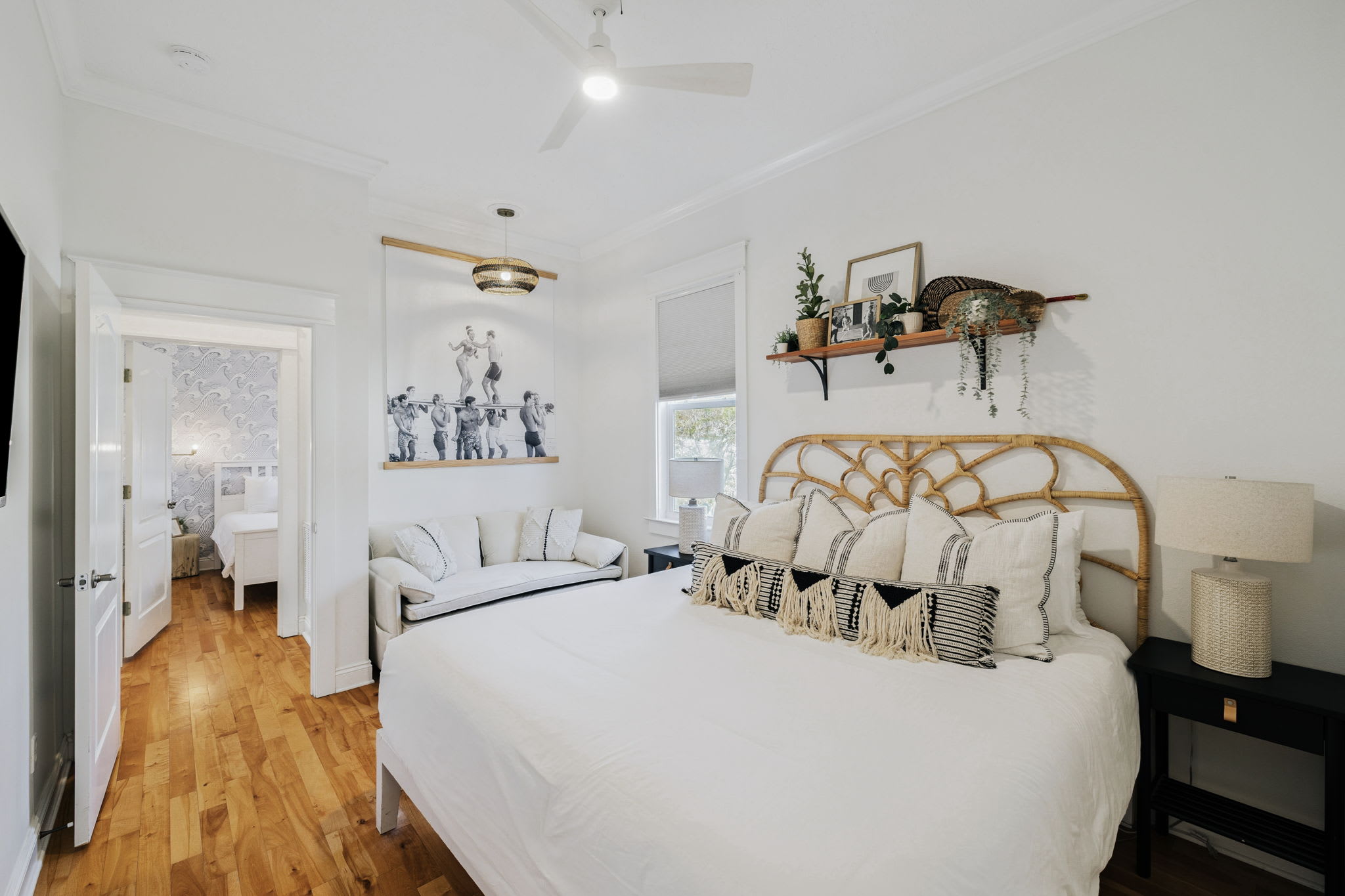 Relax & Unwind in the King Guest Suite