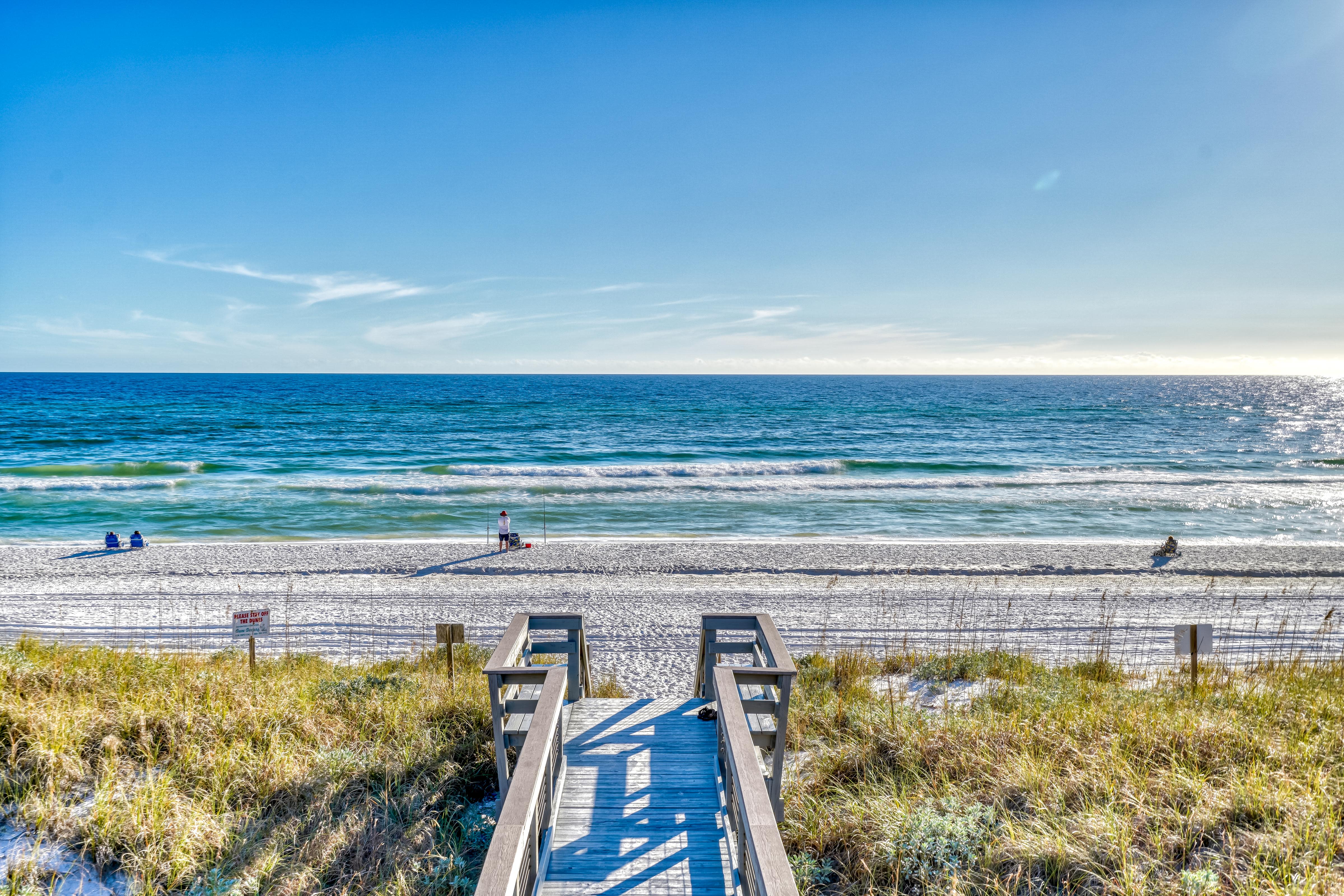 Community Private Beach Access Steps Away!