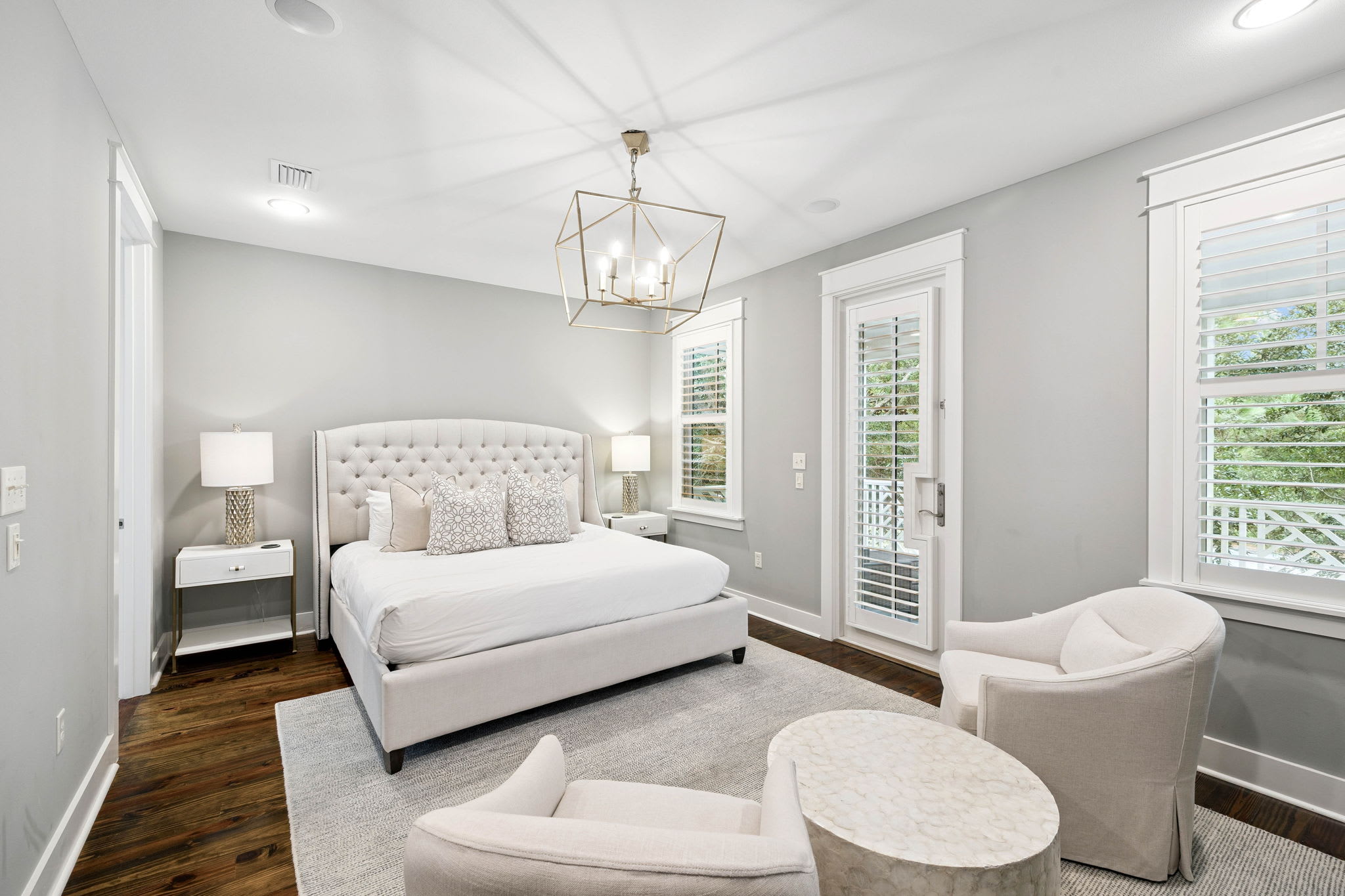 2nd Floor - Primary King Suite