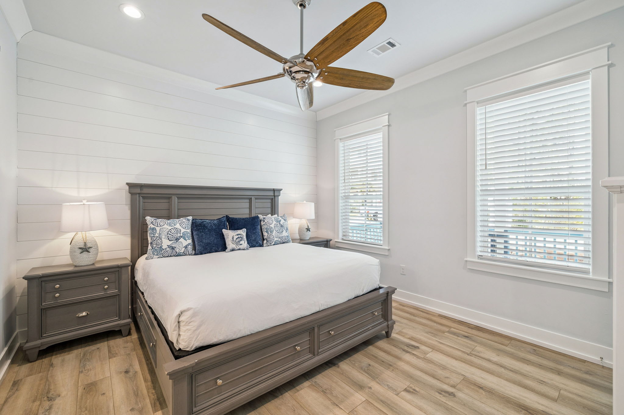 1st Floor - King Guest Suite