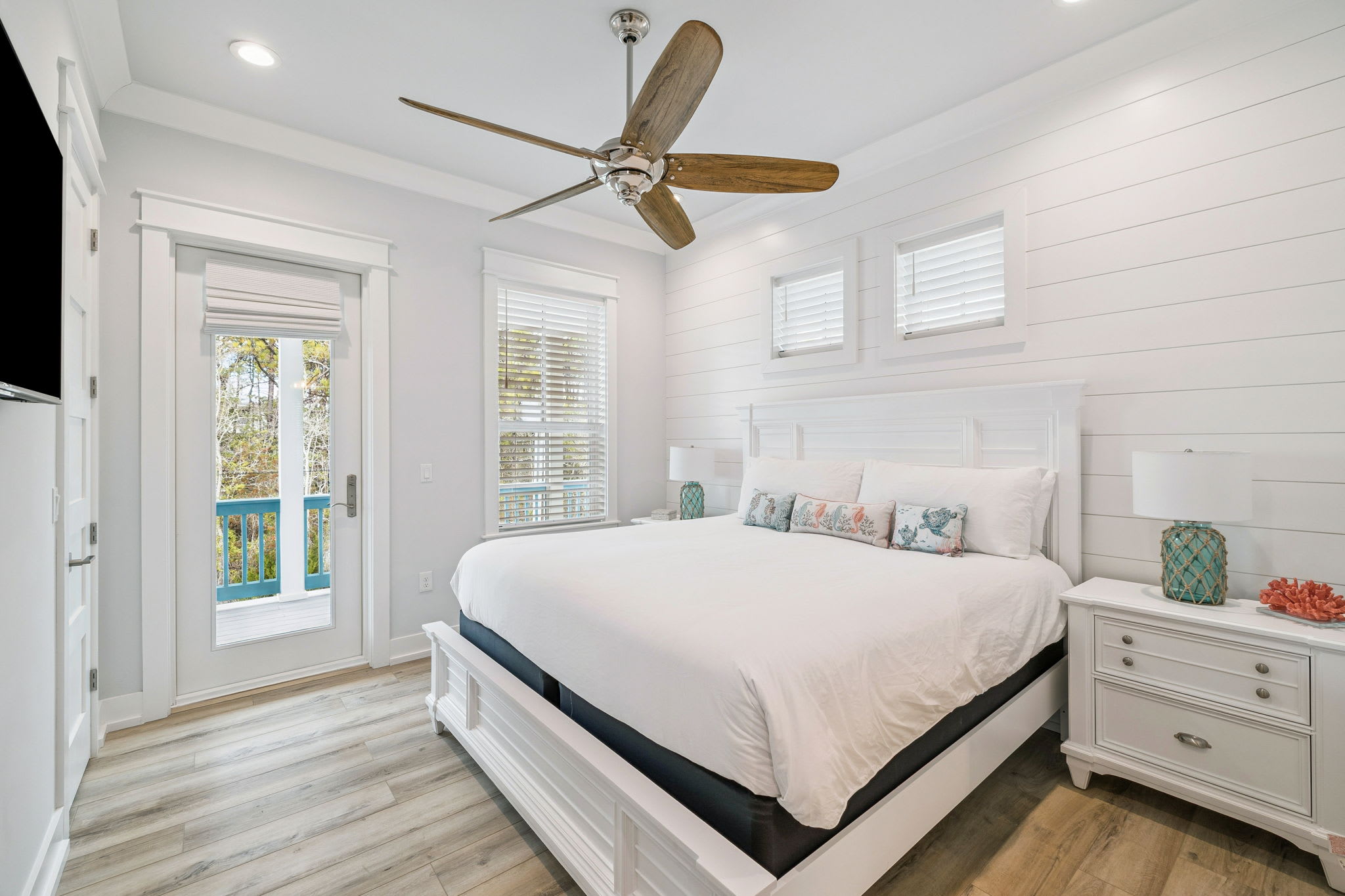 2nd Floor - King Guest Suite