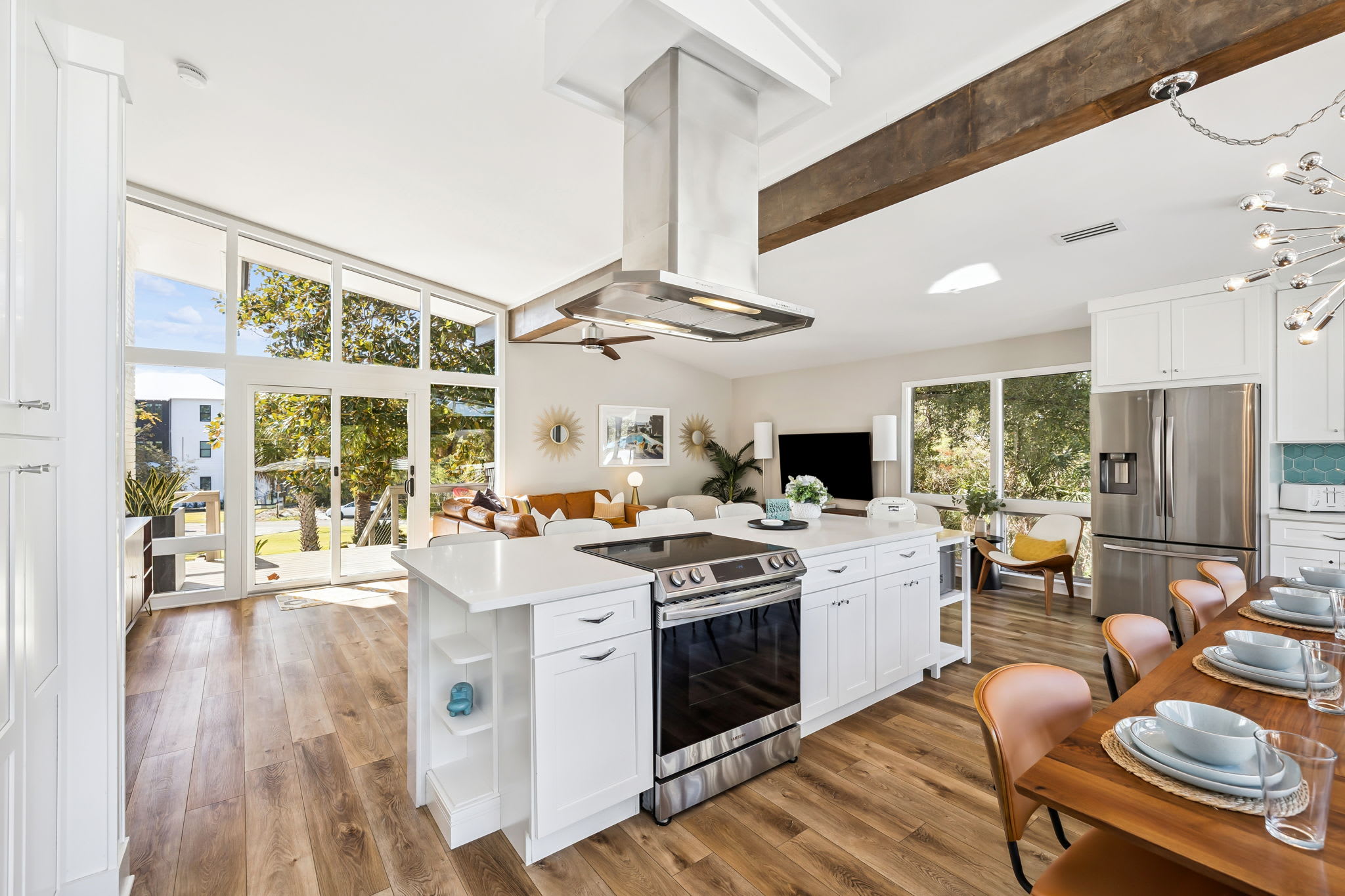 Fully Equipped Chef's Kitchen with Stainless Steel Appliances