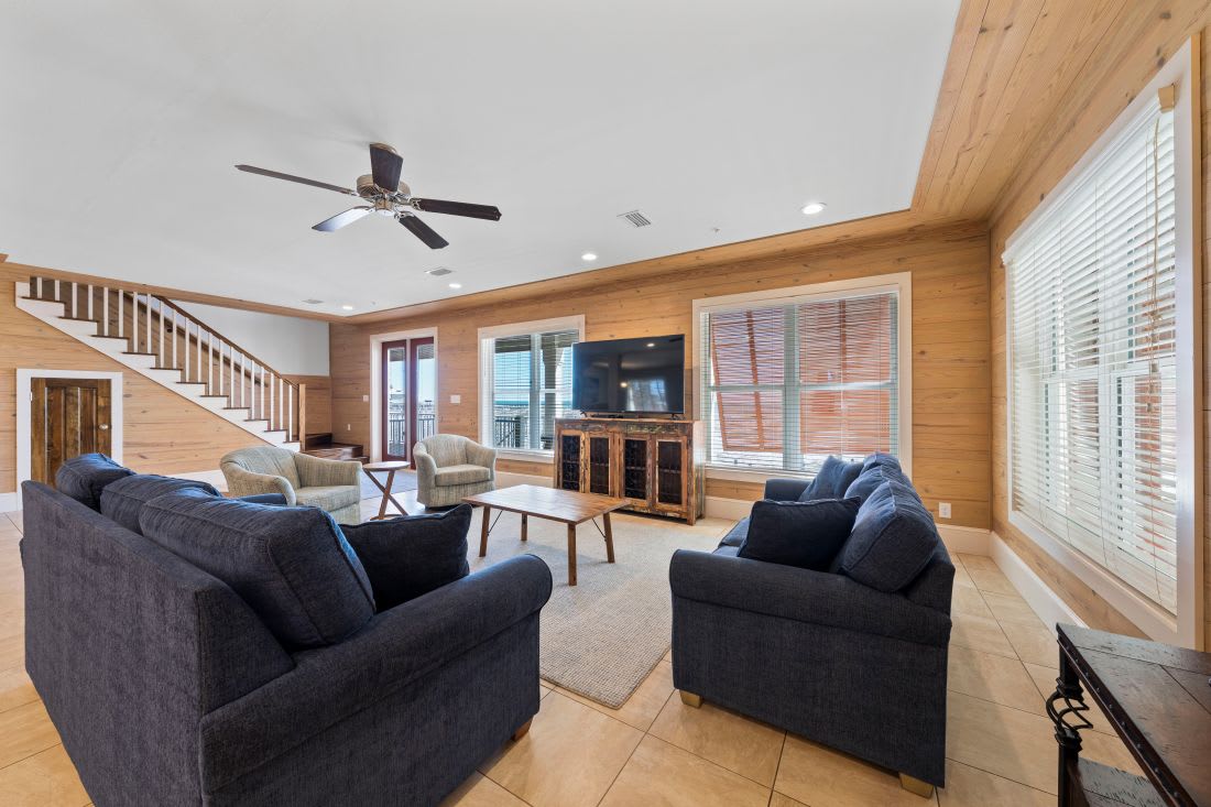 Summer Salt 4 Living Room