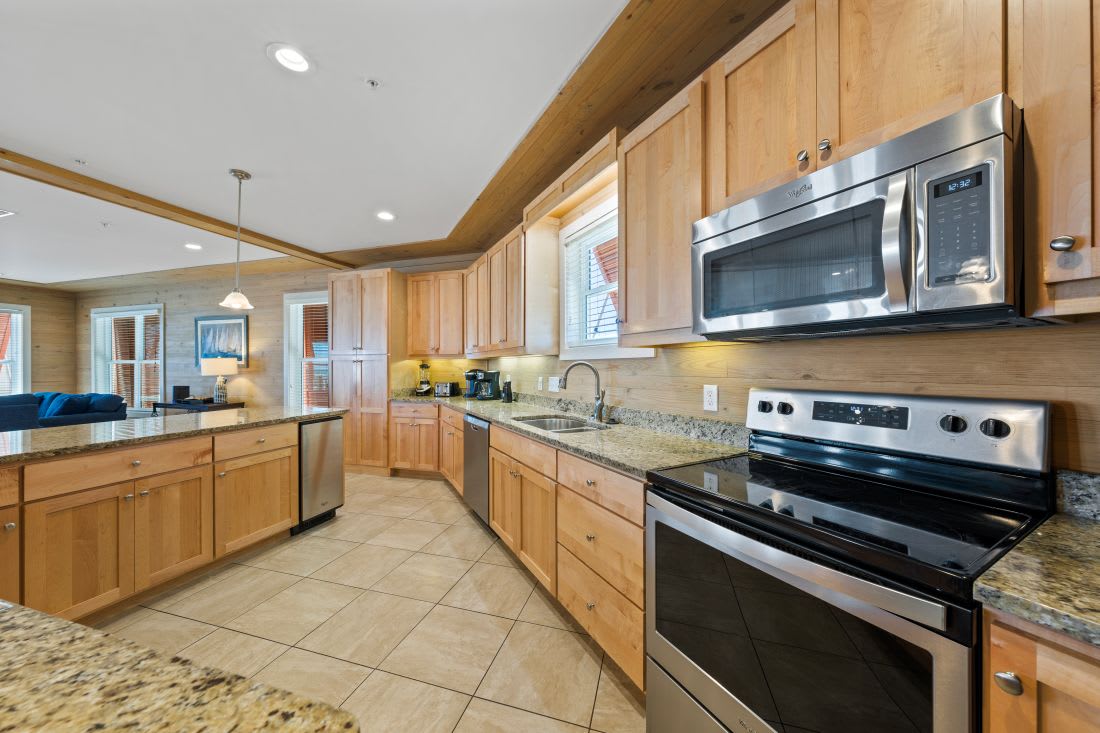 Summer Salt 4 Kitchen