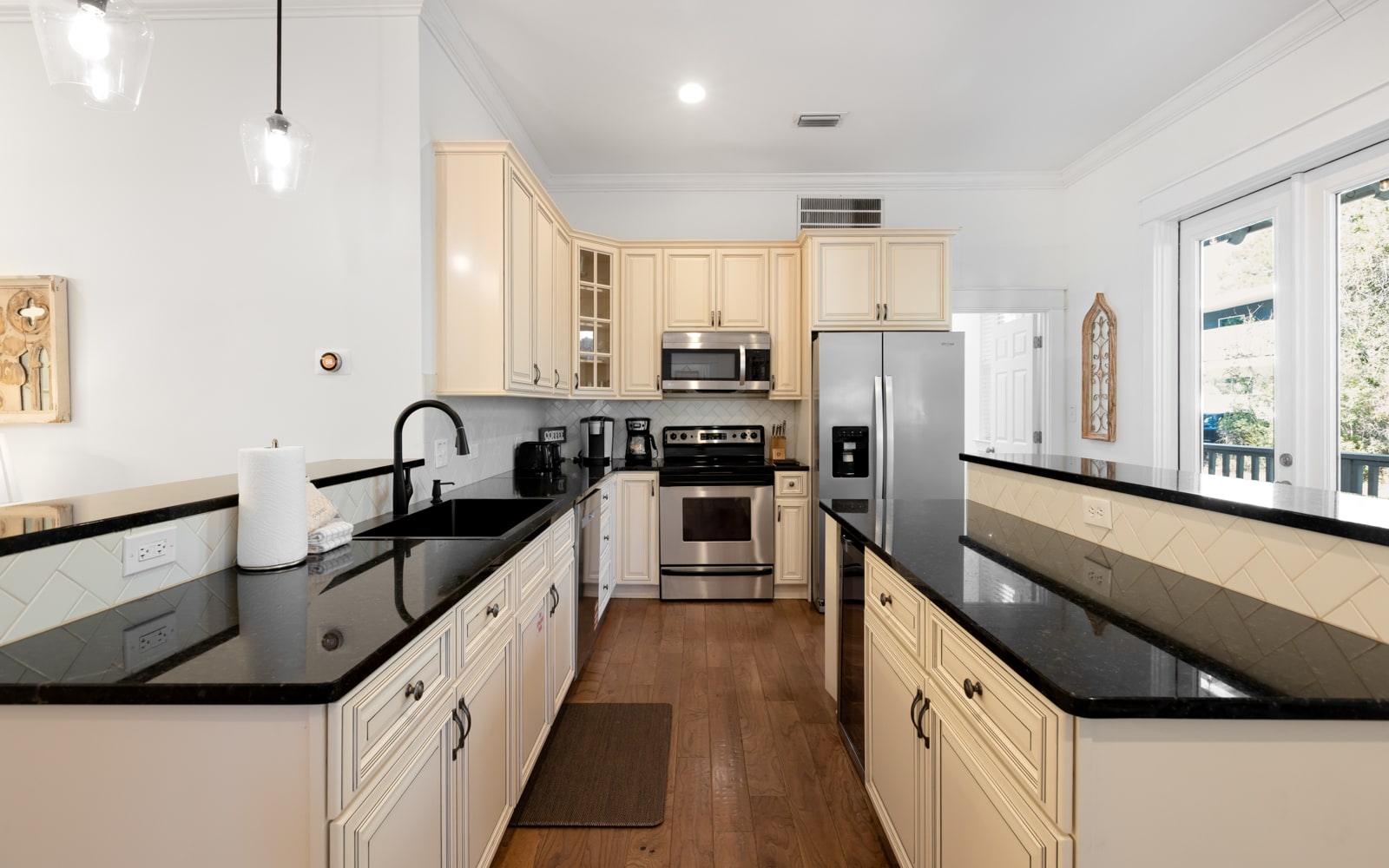 Your spacious gourmet kitchen features granite countertops, stainless steel appliances, and ample cabinet storage for creating memorable vacation meals.