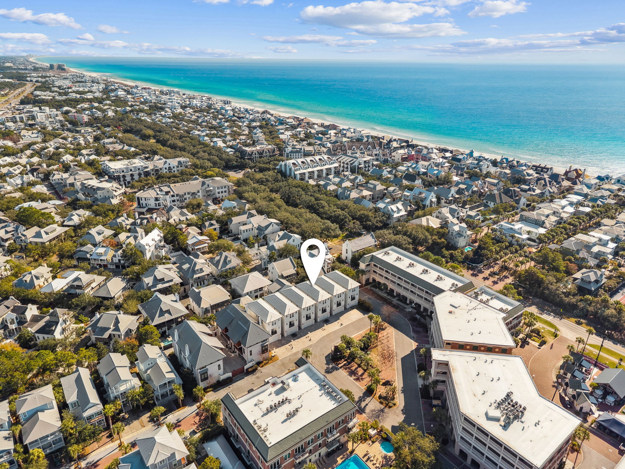 '275 Lifeguard Loop' - Situated in the Heart of Seacrest Beach