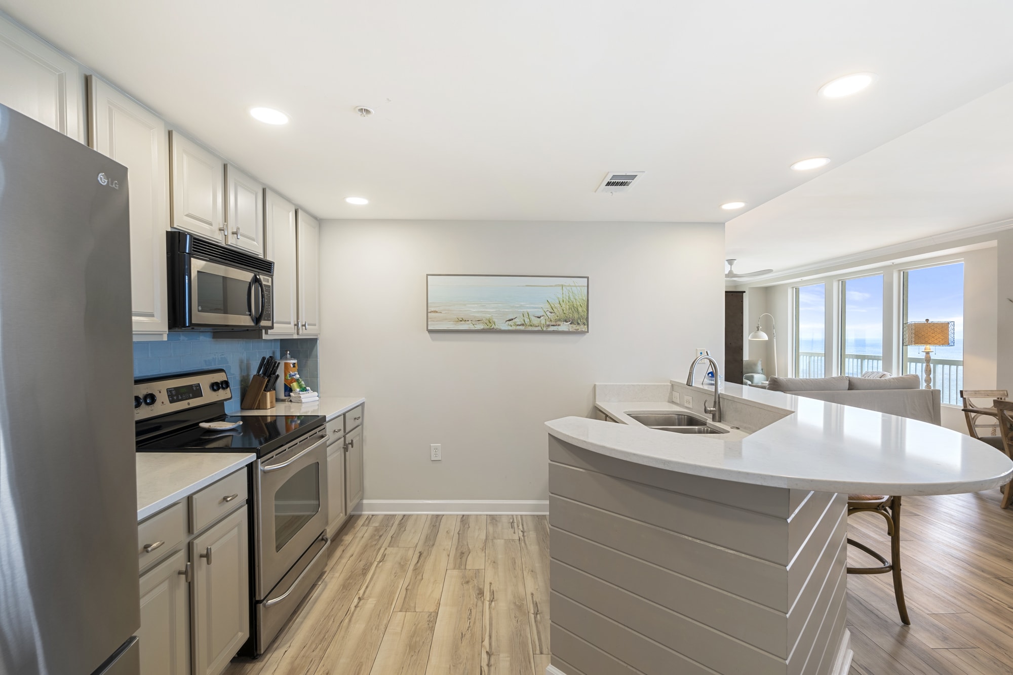 Modern Granite Kitchen