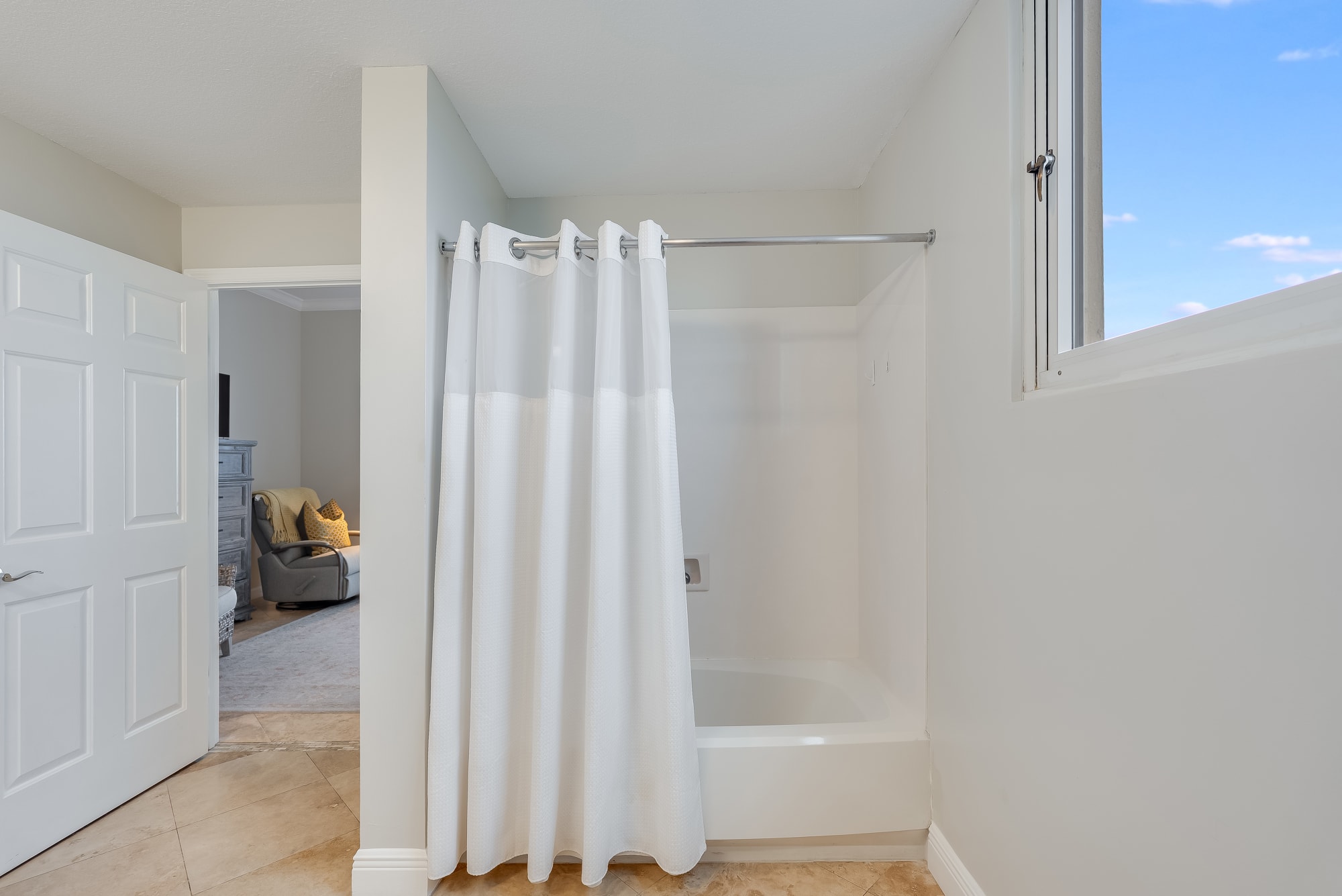 Spa-Inspired Bath Retreat