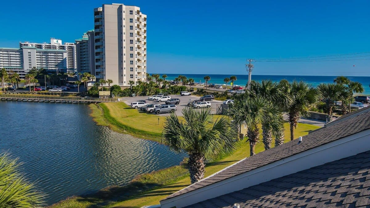 Scenic view of the Gulf - drone shots