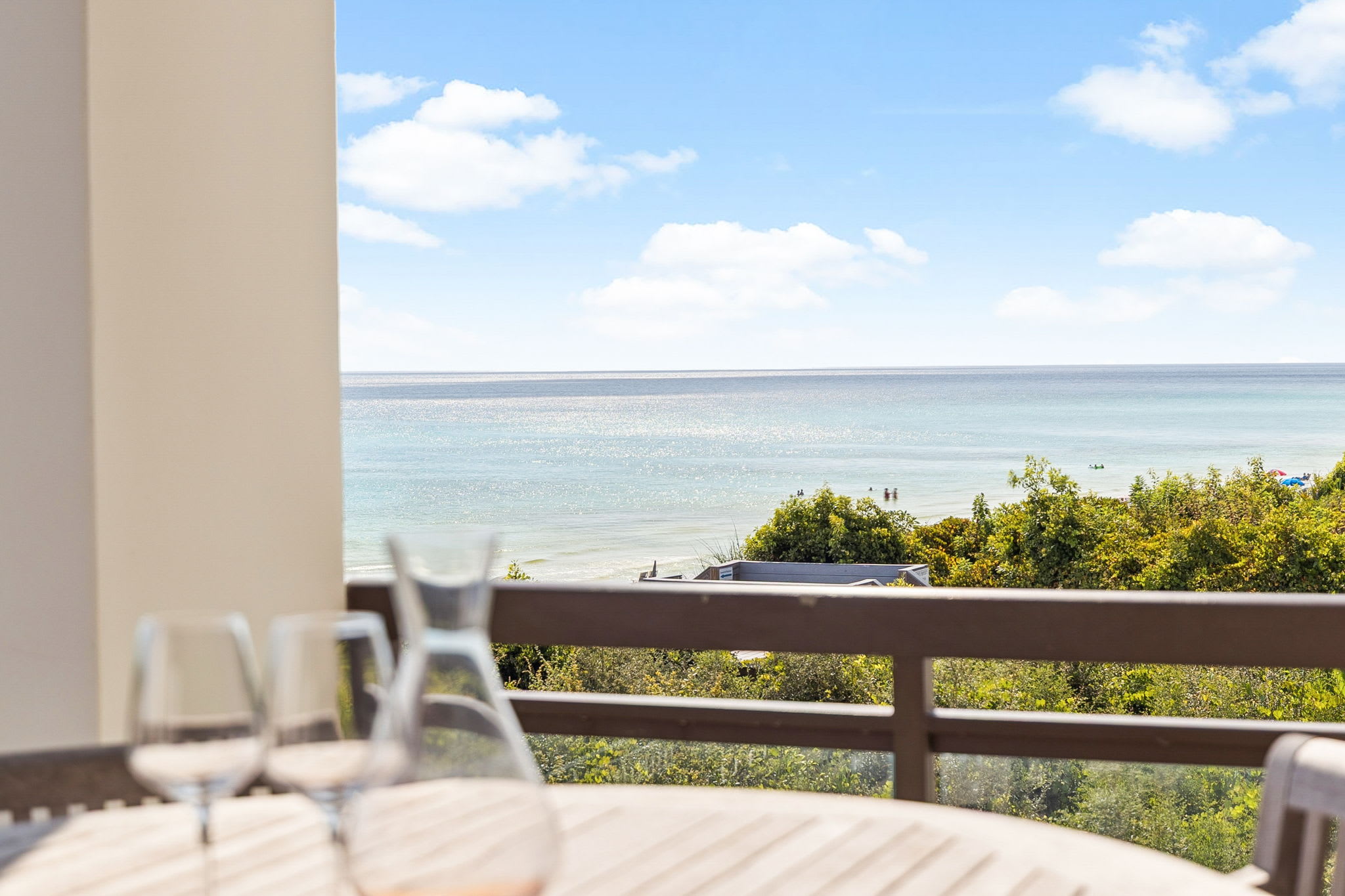 Enjoy Stunning Gulf Views from the Balcony!