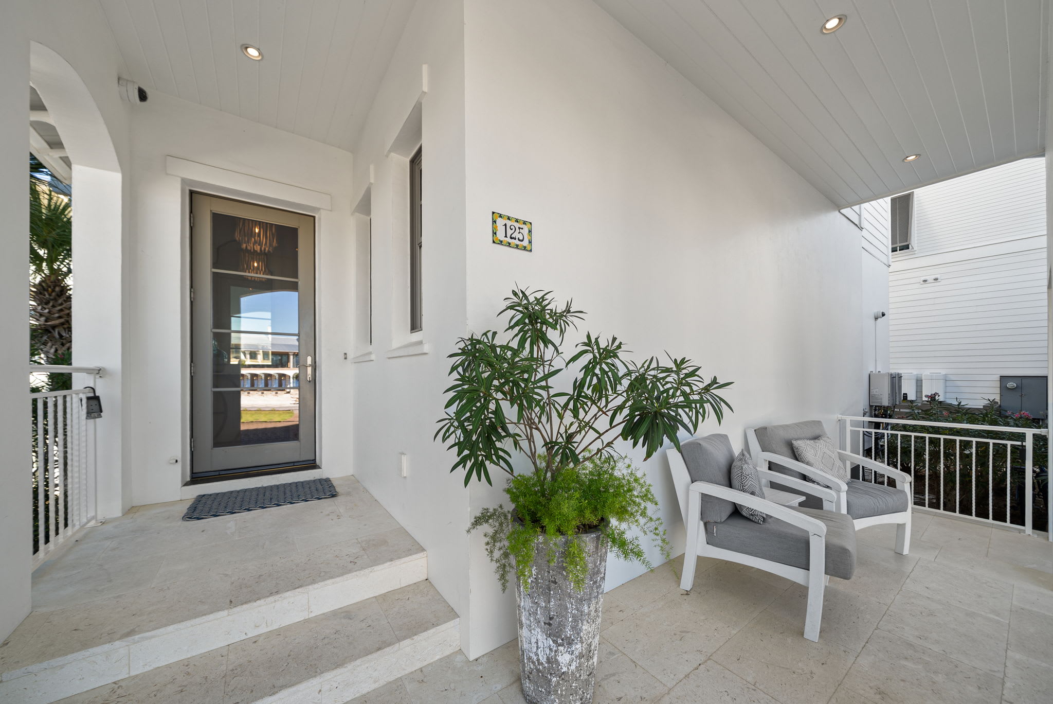 Inviting Entry & Front Porch!