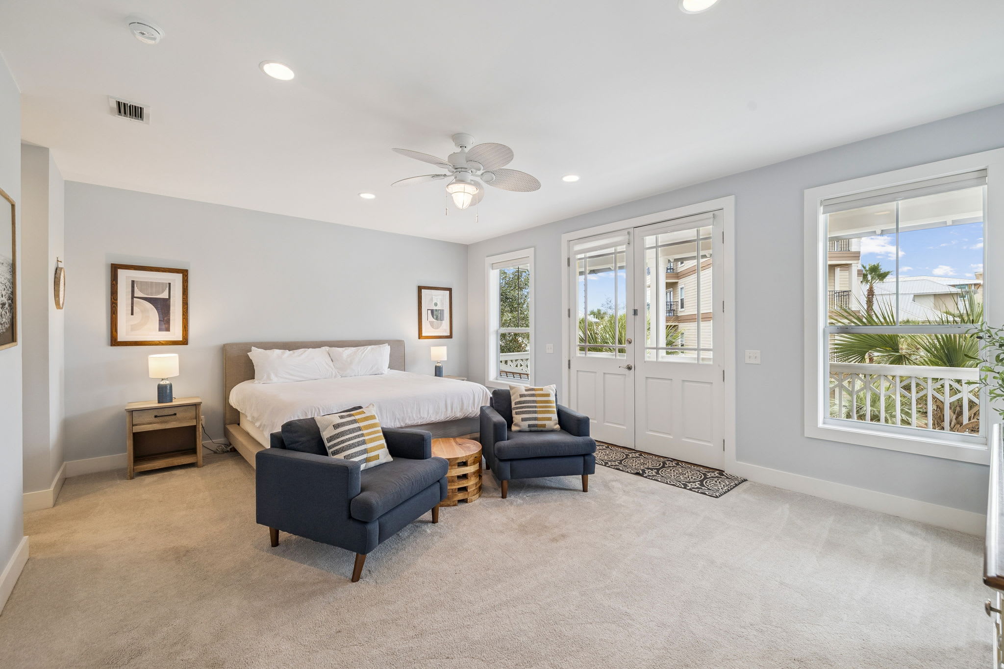 2nd Floor - Primary King Suite