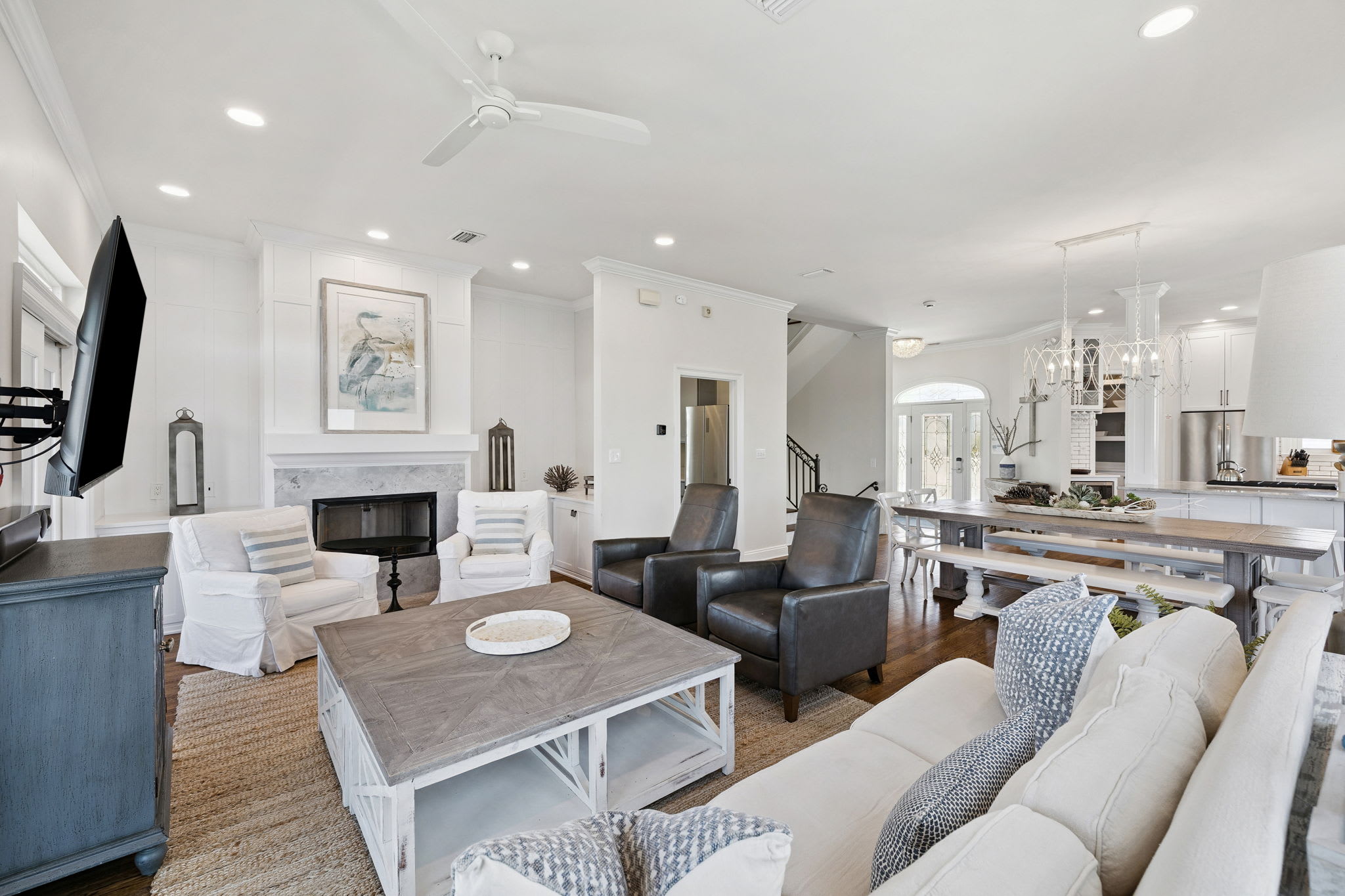 Cozy Up & Enjoy a Movie Night with Friends & Family!