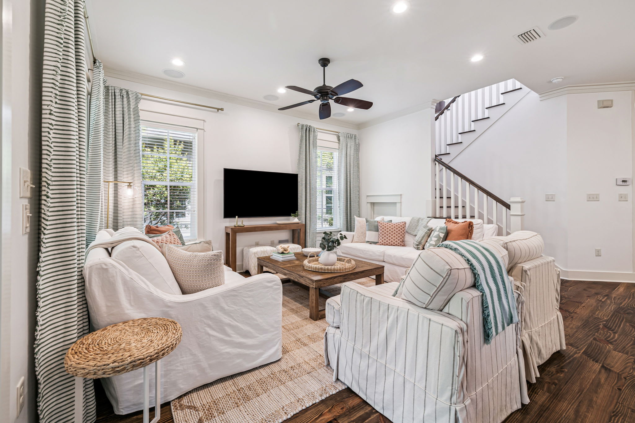 Open & Airy Living Space with Flat-Screen TV