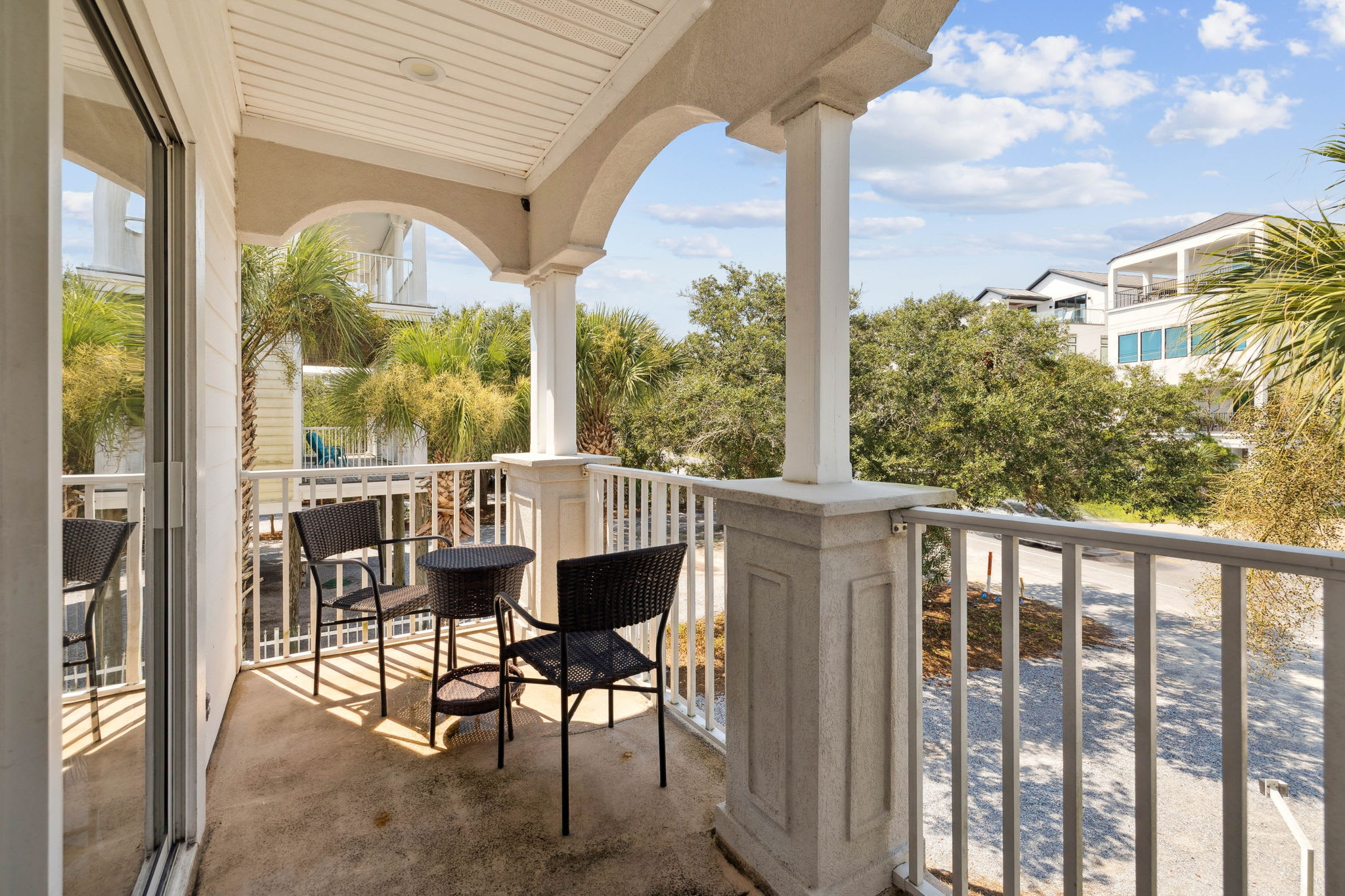 Shared Balcony - Access from Bunk Room & King Guest Suite