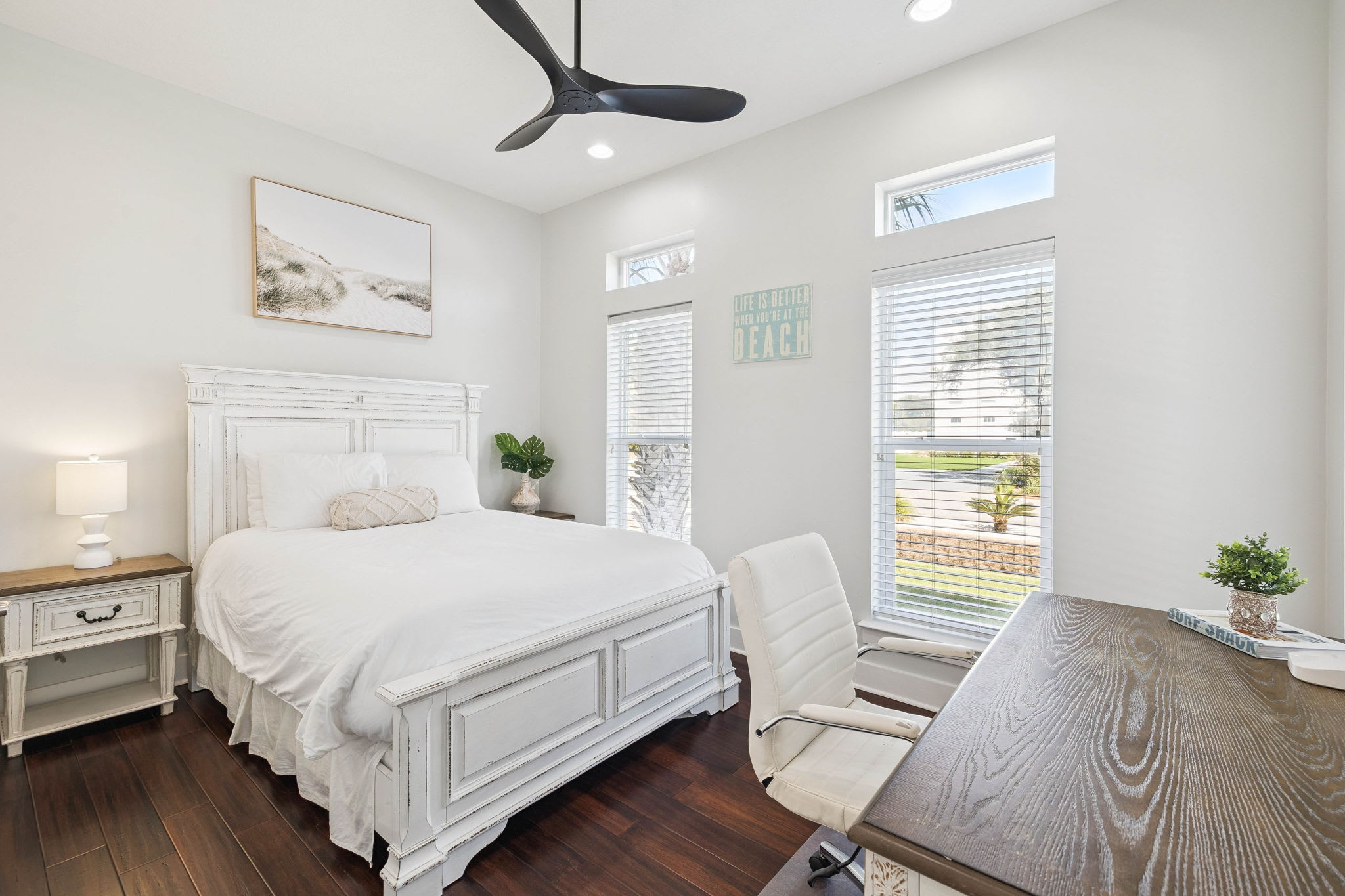 1st Floor - Queen Guest Suite