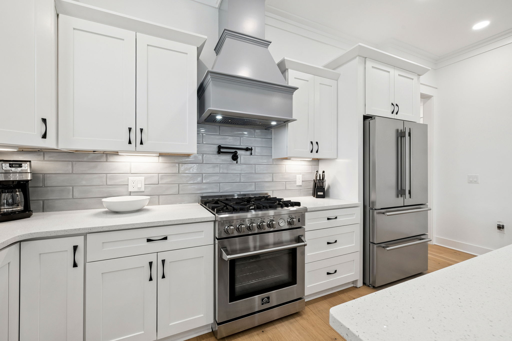 Chef's Kitchen - Equipped with Stainless Steel Appliances