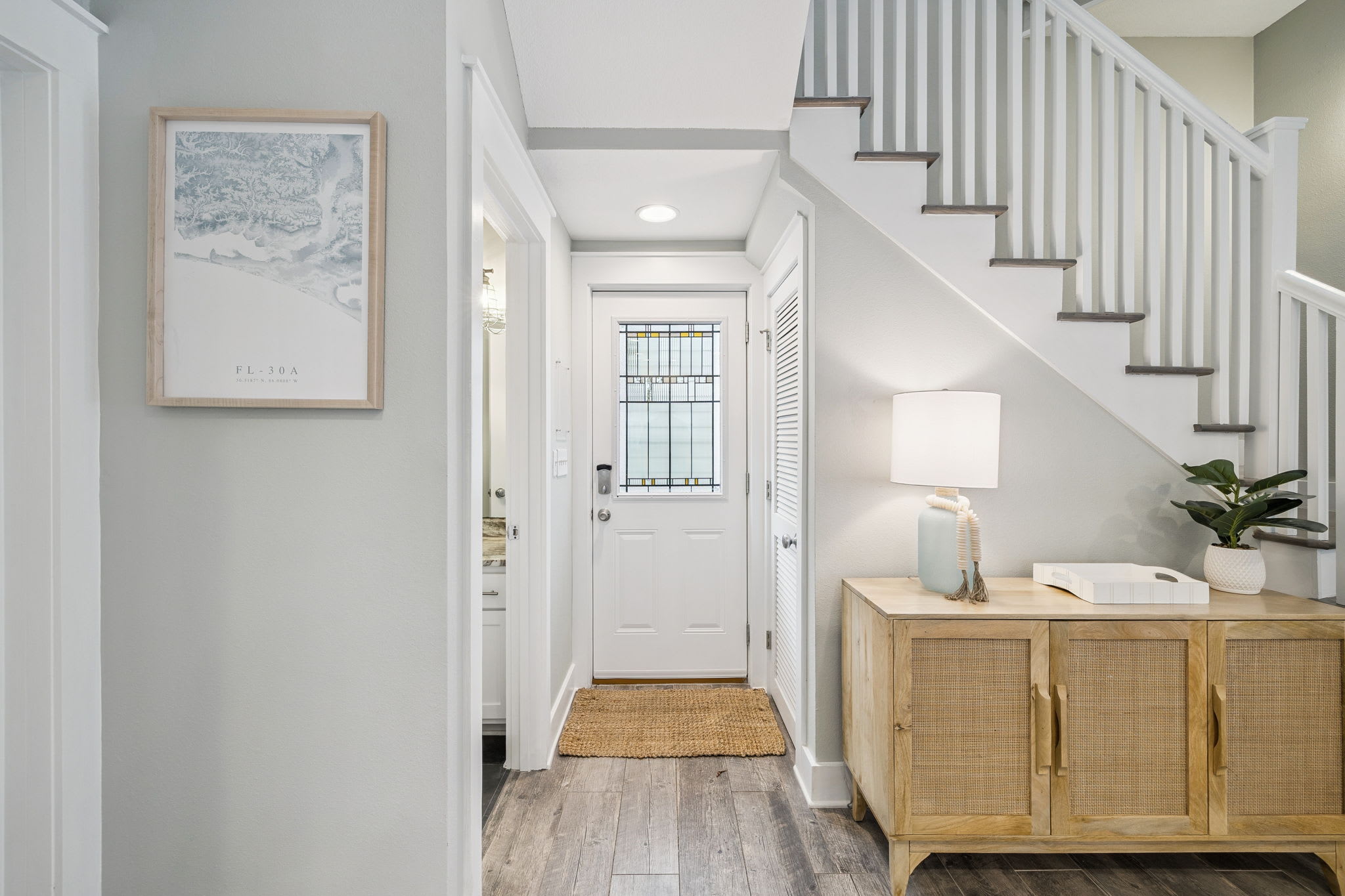 Inviting 1st Floor Entry