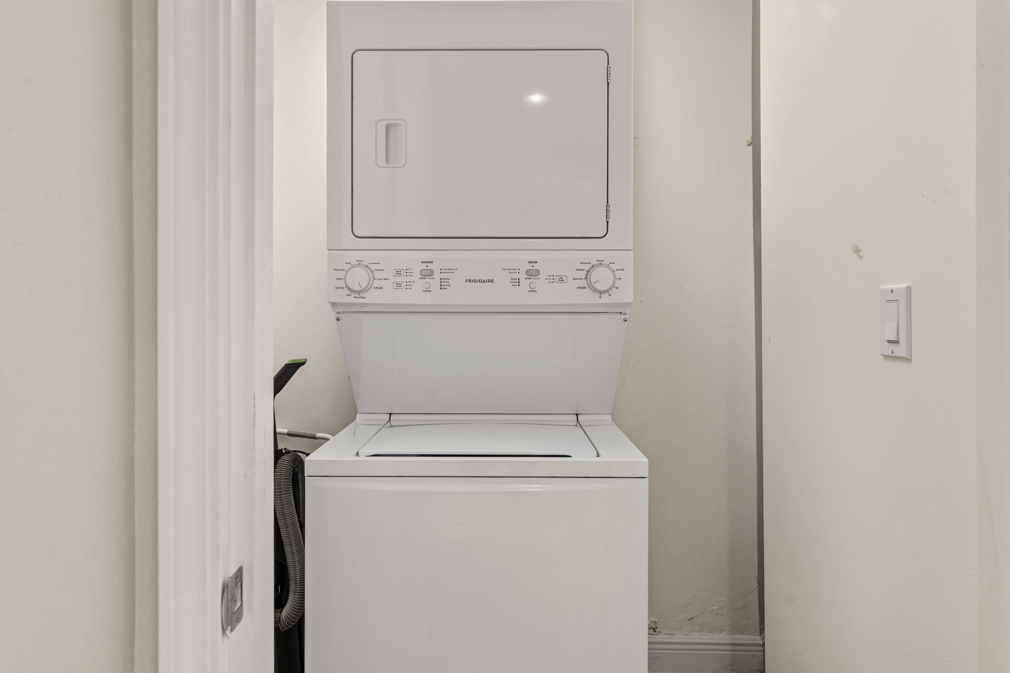 Your own washer and dryer make packing light a breeze—fresh, clean clothes whenever you need them during your stay.