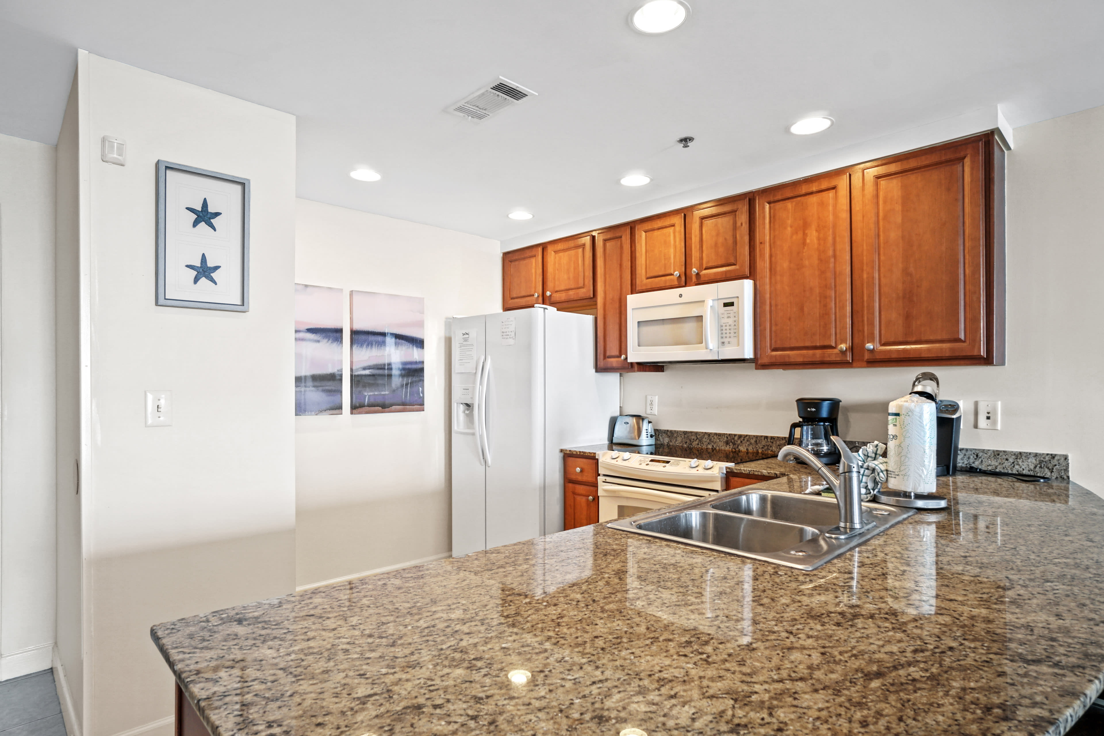 Modern Coastal Kitchen