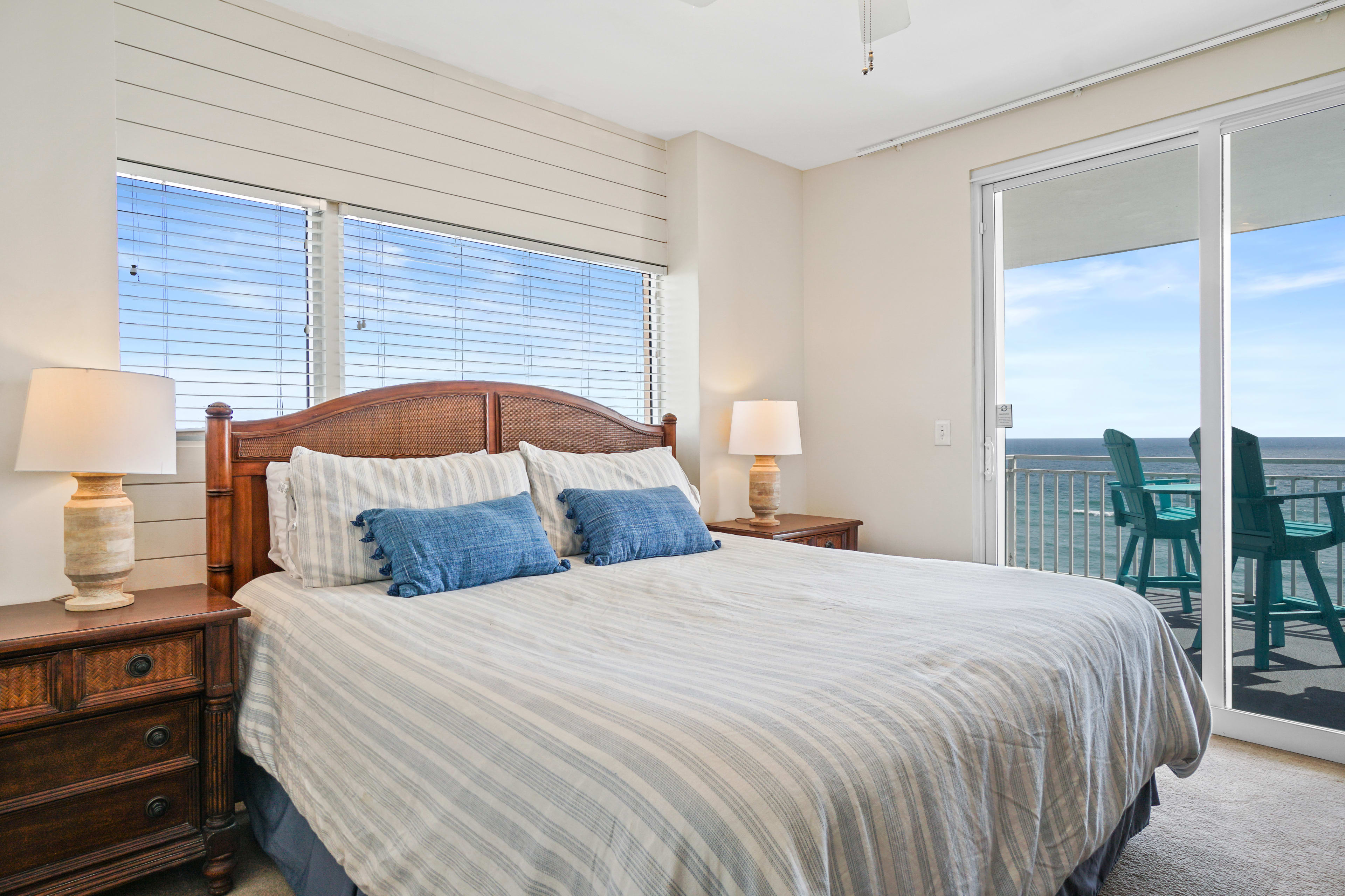 Serene Oceanview Escape