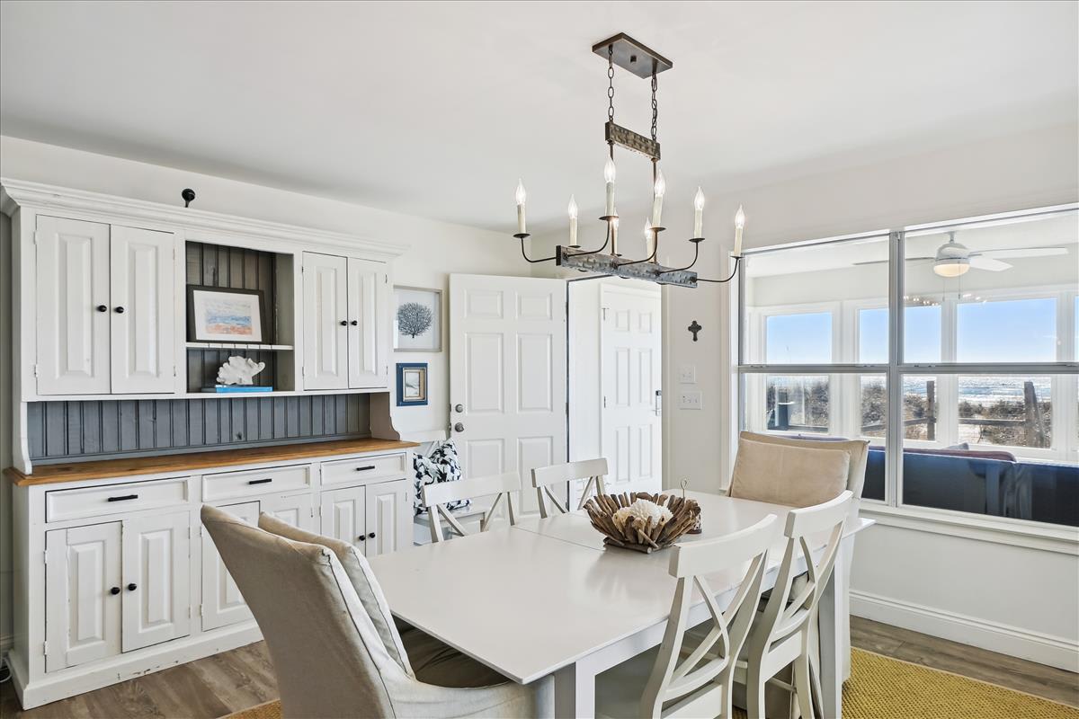 Elegant Dining Space