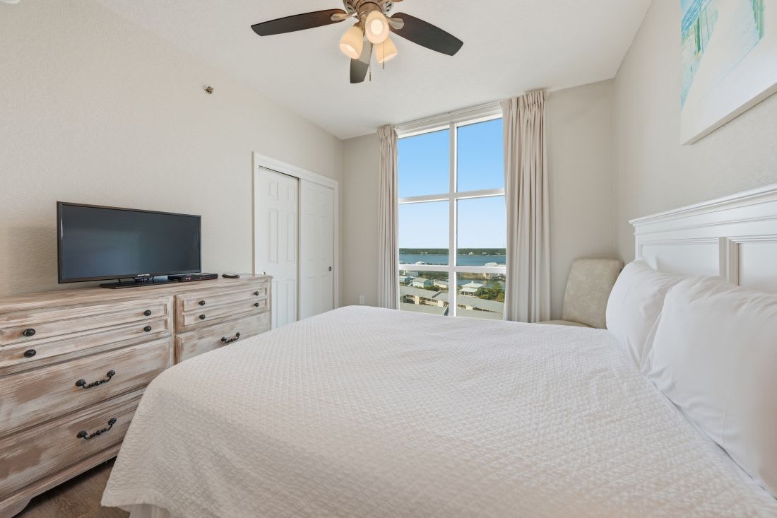 Crystal Shores West 601 Bedroom 3
