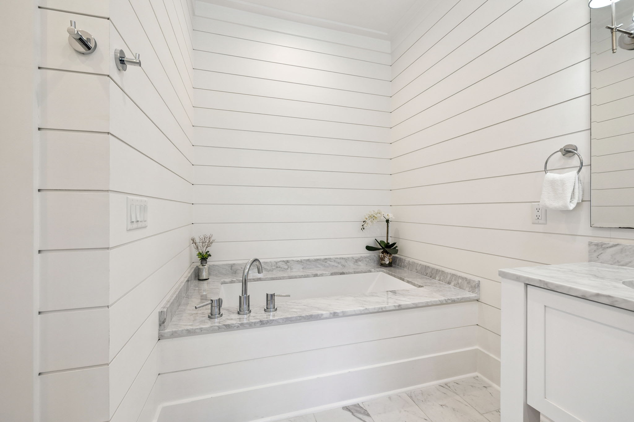 Rleax in the Oversized Soaking Tub