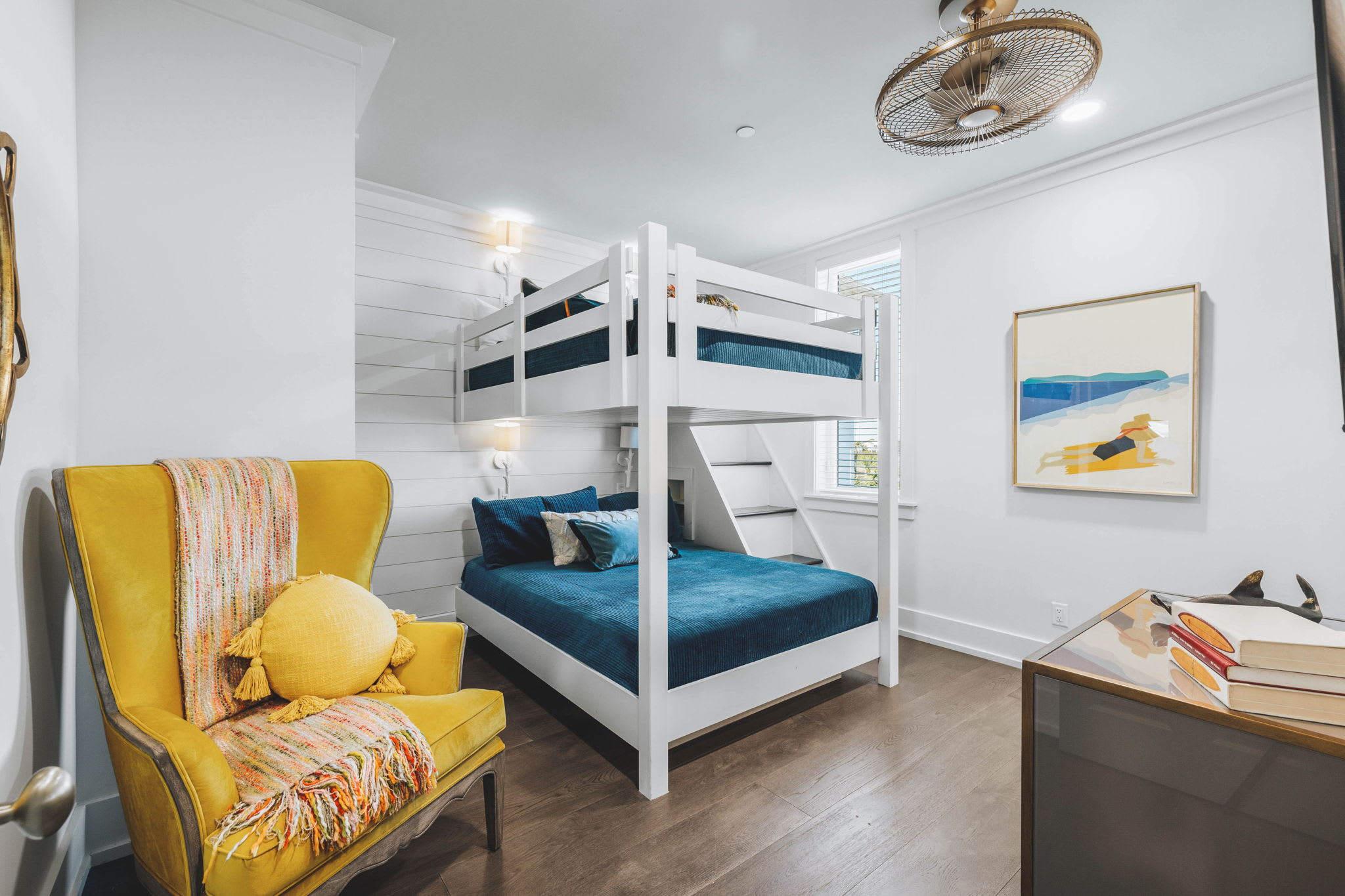 3rd Floor Bunk Room - Sleeps 4 in a Queen over Queen Bunk