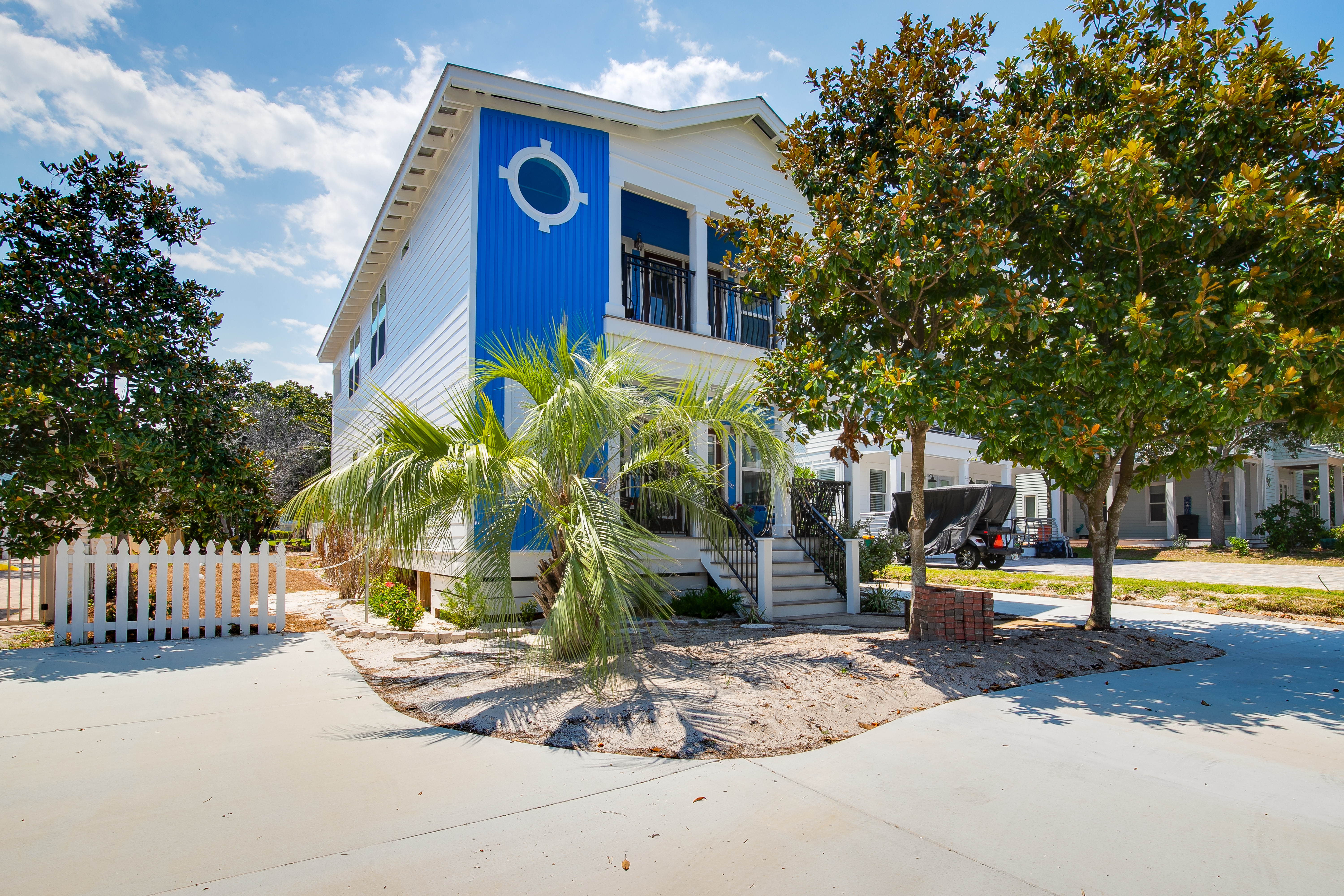 Beautifully renovated 5 BR 5 1/2 bath home 1 block from the beach!