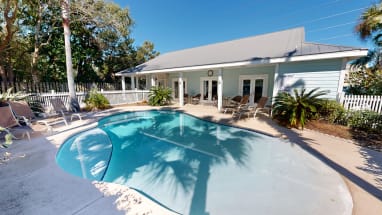 Destin Vacation Rental 18012