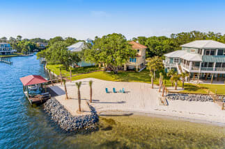 Gulf Breeze Vacation Rental 20291
