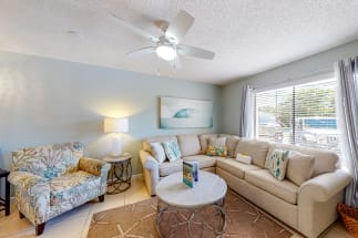 Miramar Beach Vacation Rental 21901